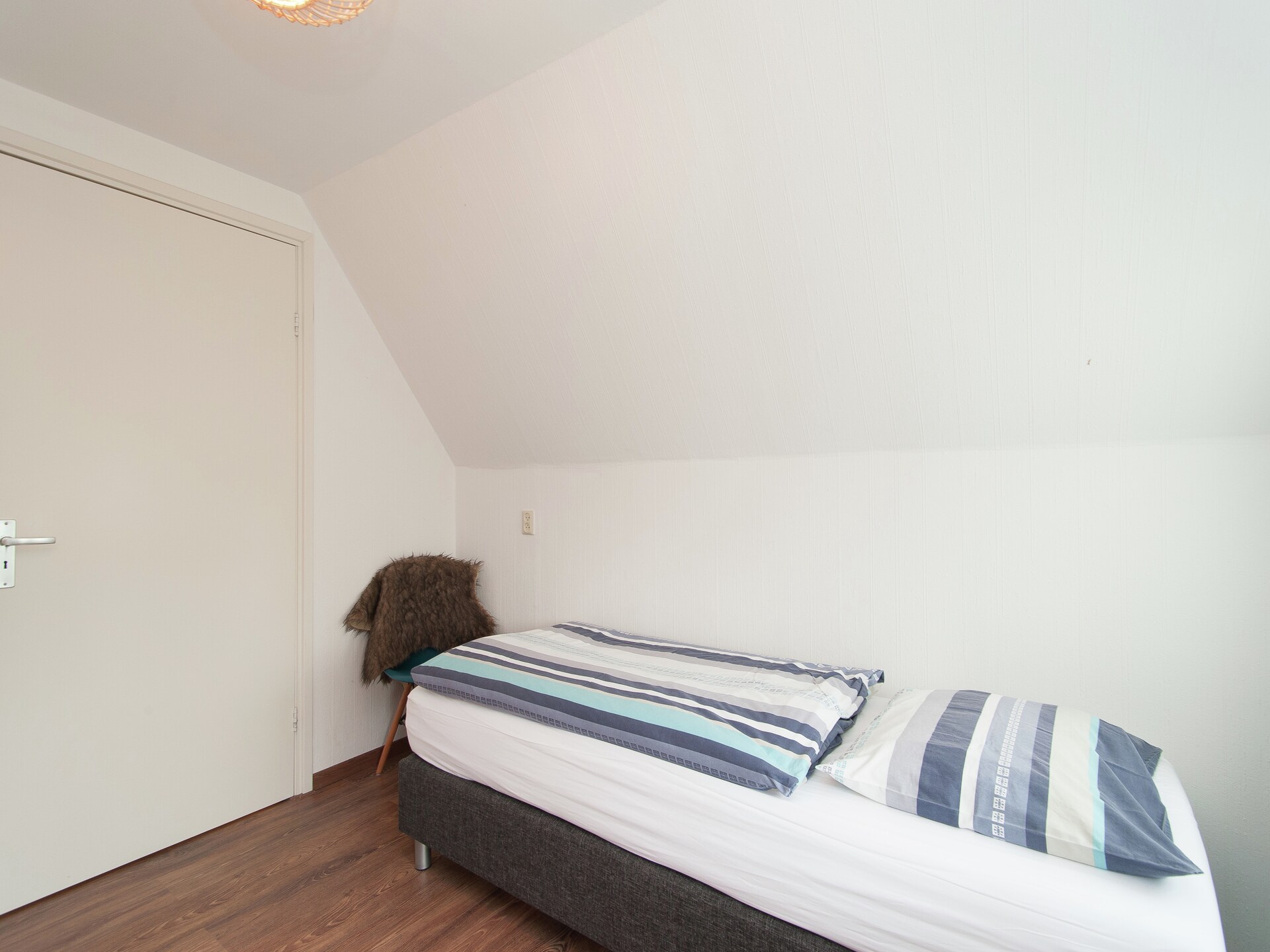 Huize Glory Amethist: stijlvol designhuis op het hoogste duin van Bergen aan Zee - foto 18