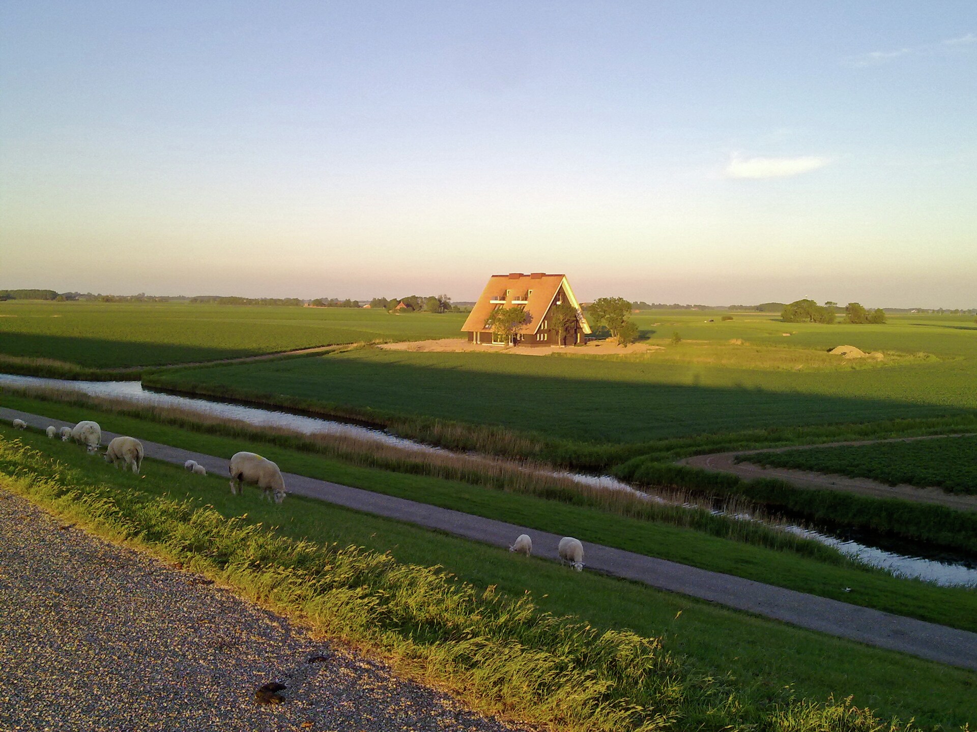 Landelijk genieten in luxe villa Wad Anders aan de Waddenzee voor 22 gasten - foto 29