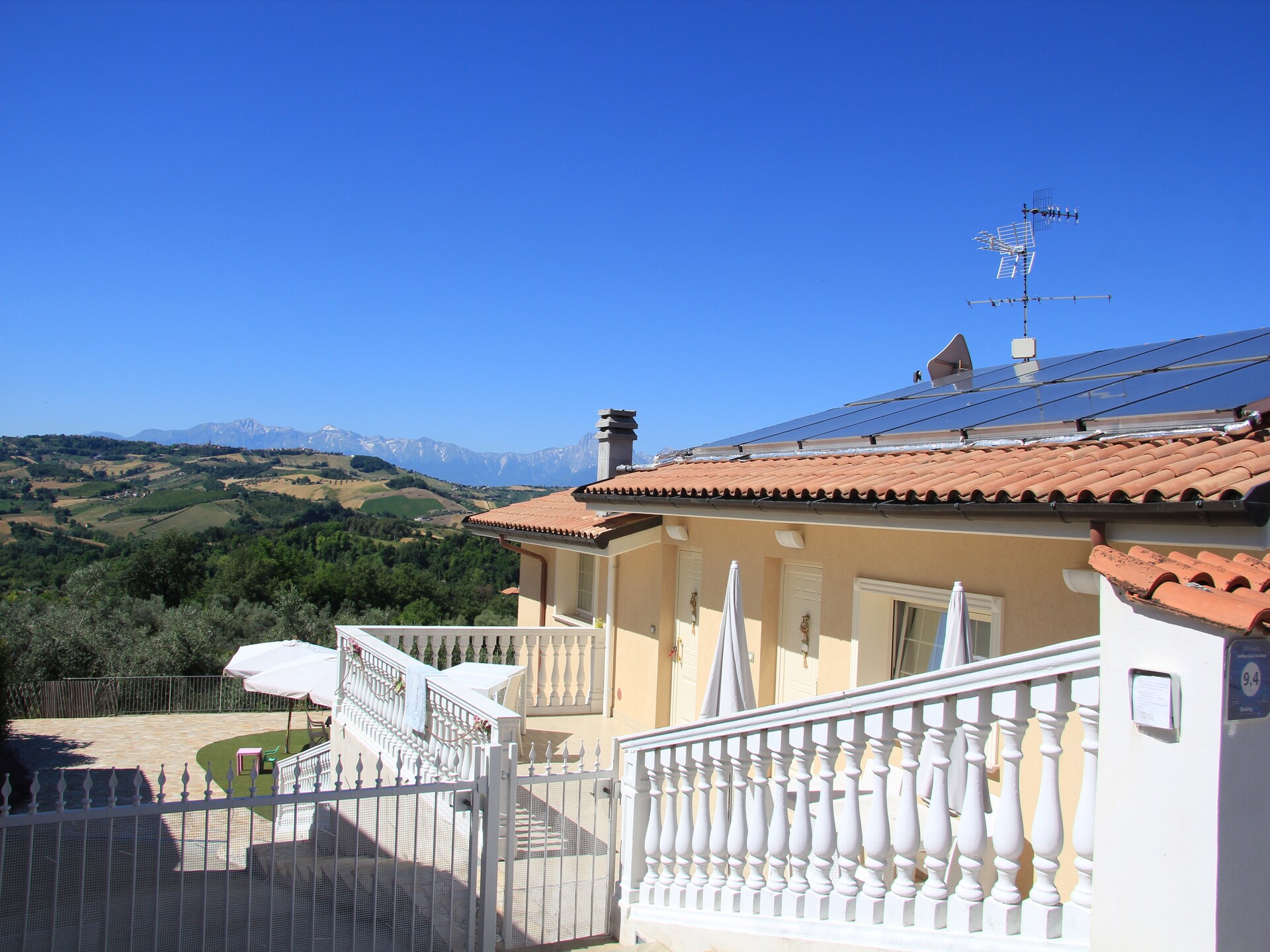 Landhuis Ninfea in Sant'Omero met uitzicht op de Abruzzese heuvels - foto 11