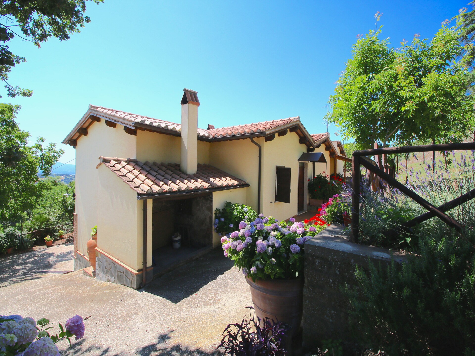 Authentiek boerderijappartement Maria met uitzicht op het Meer van Bolsena - foto 6