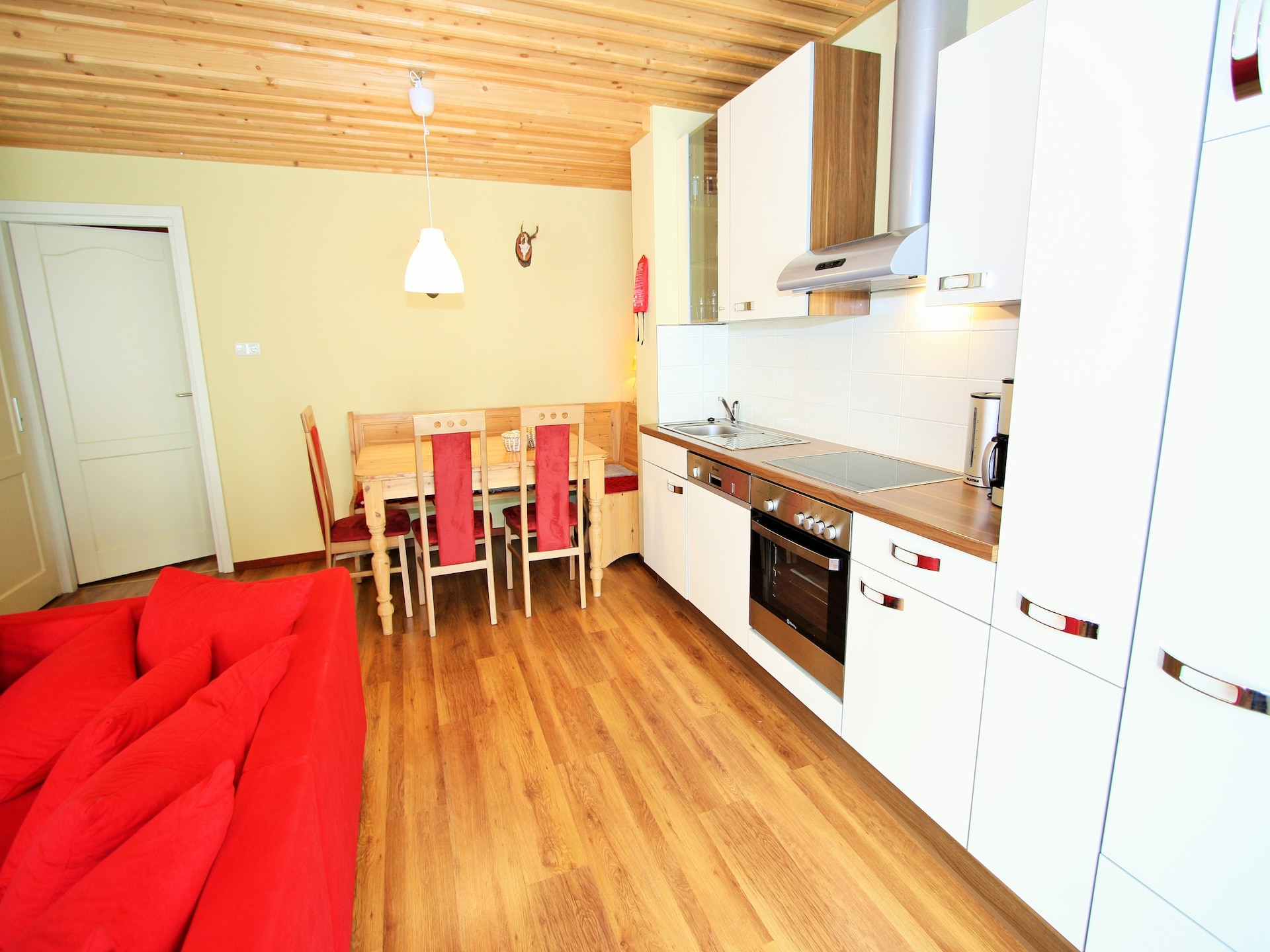 Op 800 m van de piste: ruim appartement in Sankt Michael im Lungau - foto 5