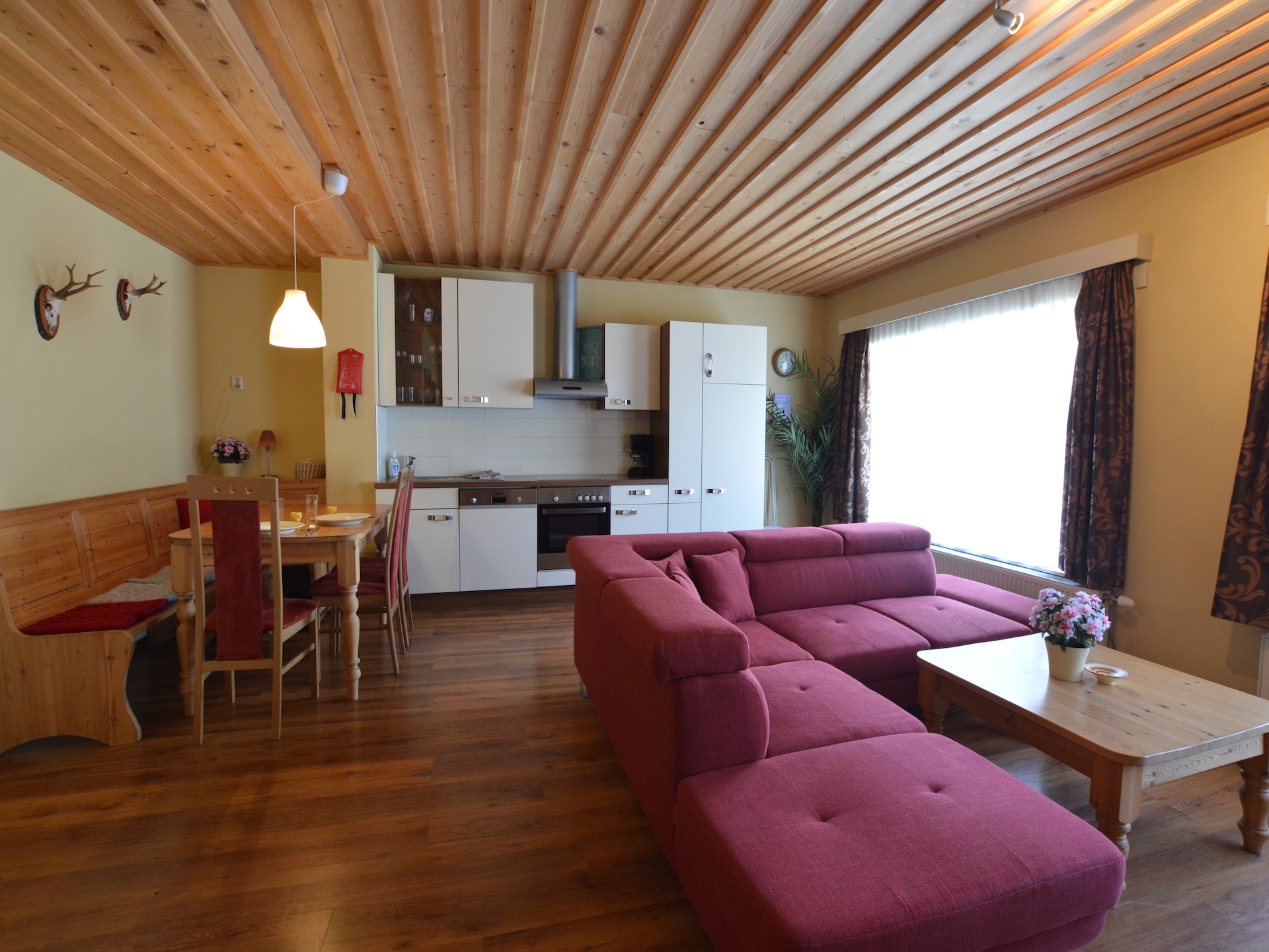 Op 800 m van de piste: ruim appartement in Sankt Michael im Lungau - foto 3