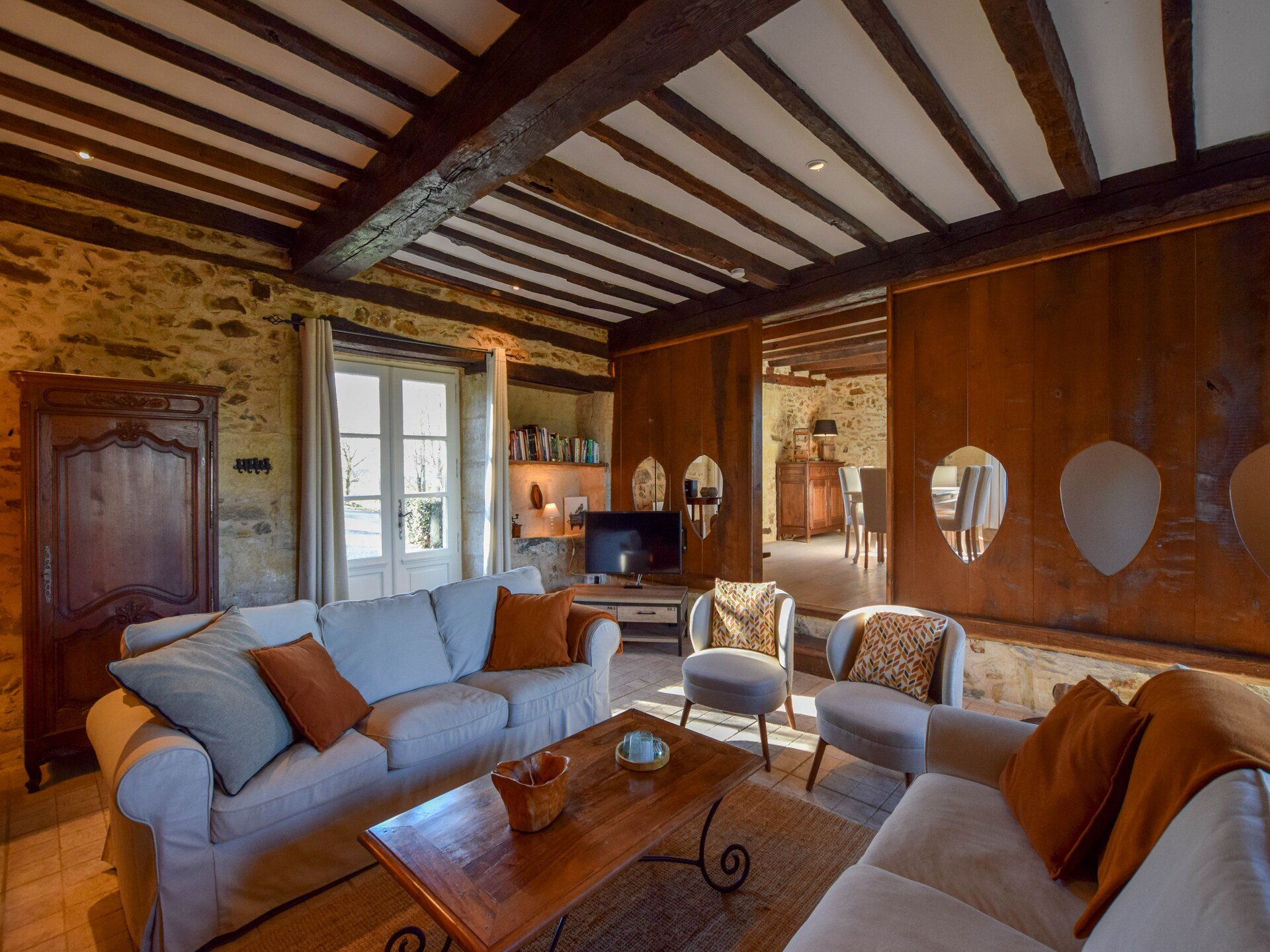 Landhuis in de bossen van de Dordogne met zwembad en privétuin - foto 18