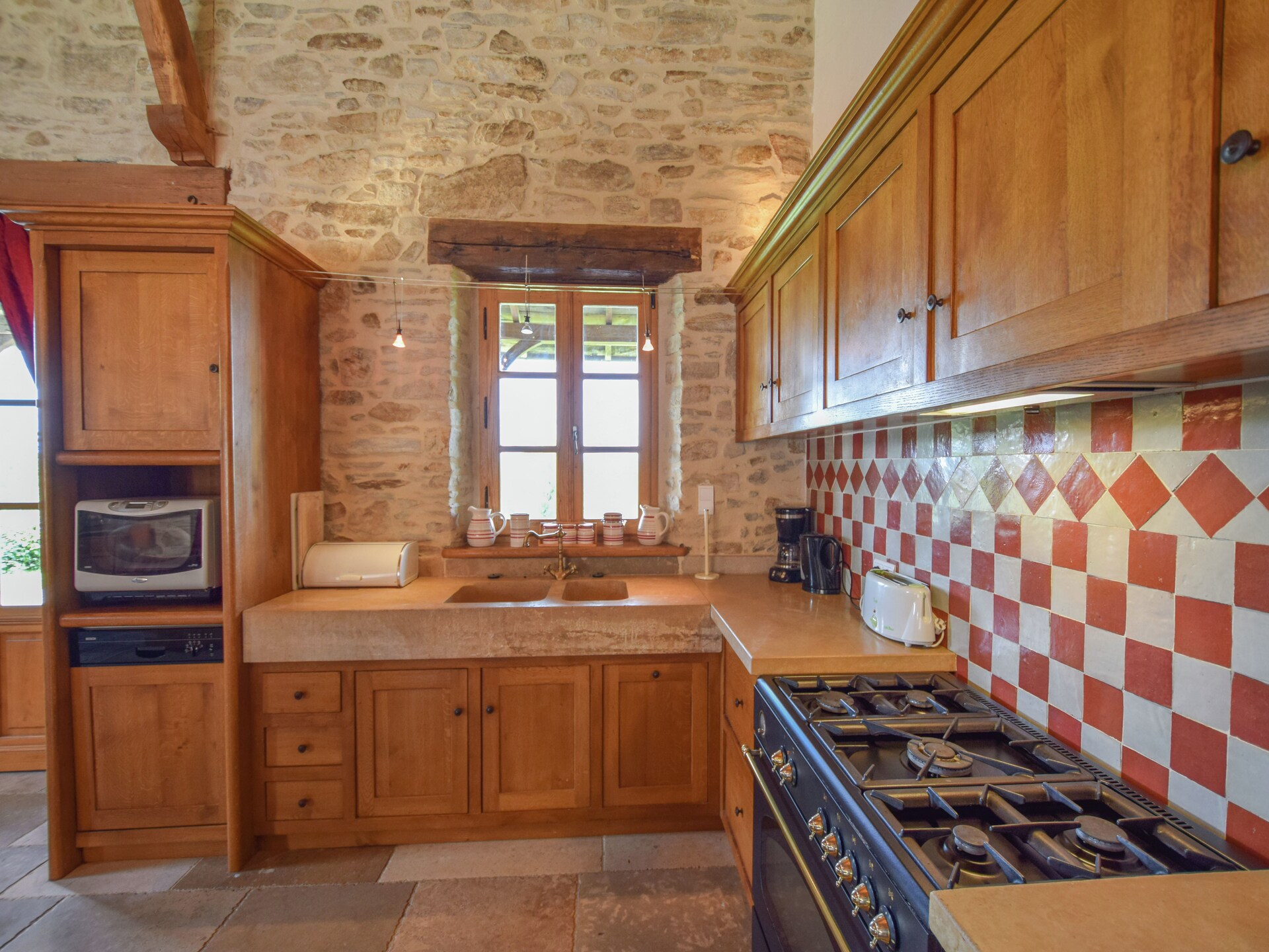 12-persoons villa met privézwembad in St. Medard D'excideuil - foto 9