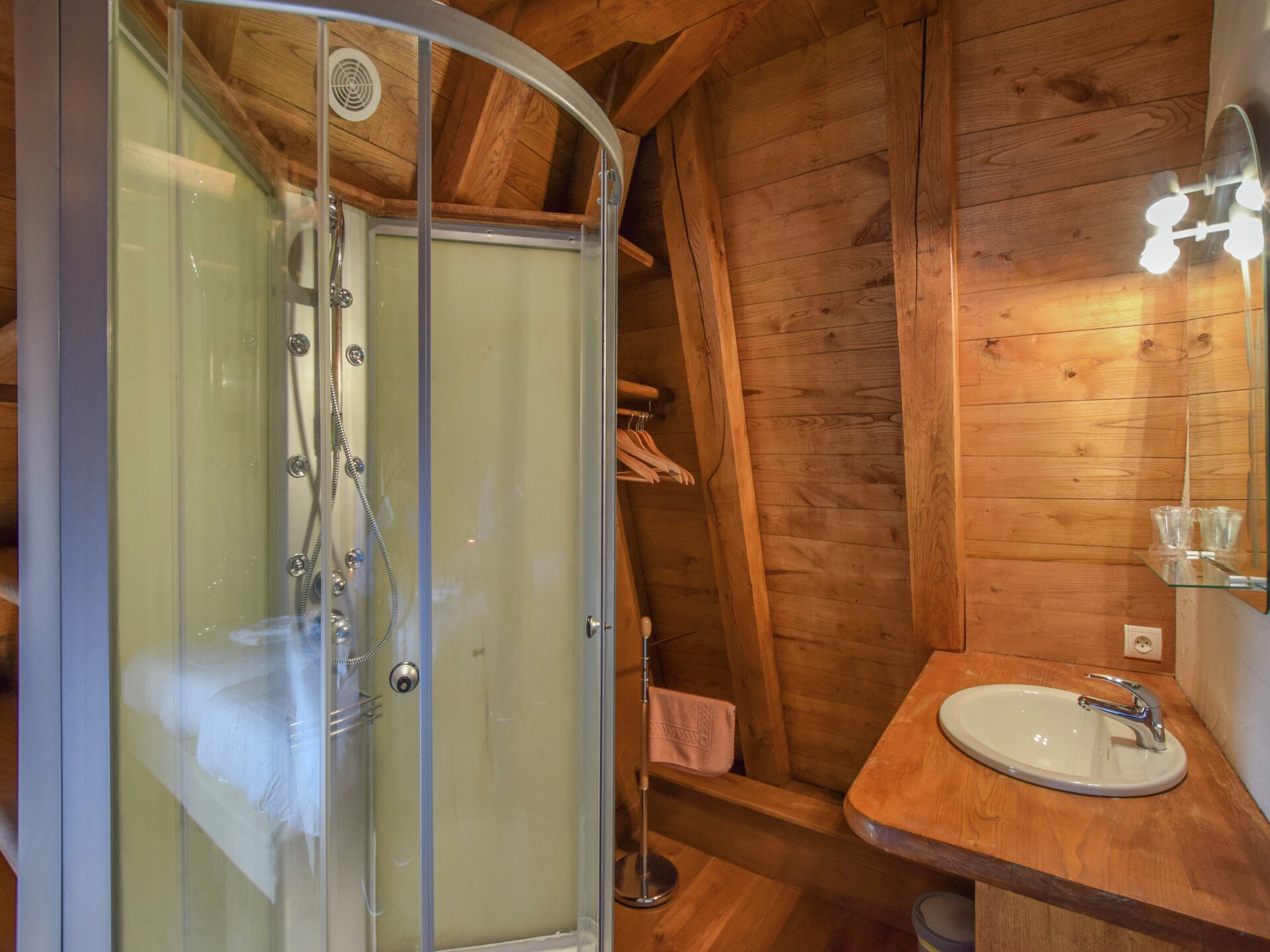 12-persoons villa met privézwembad in St. Medard D'excideuil - foto 18