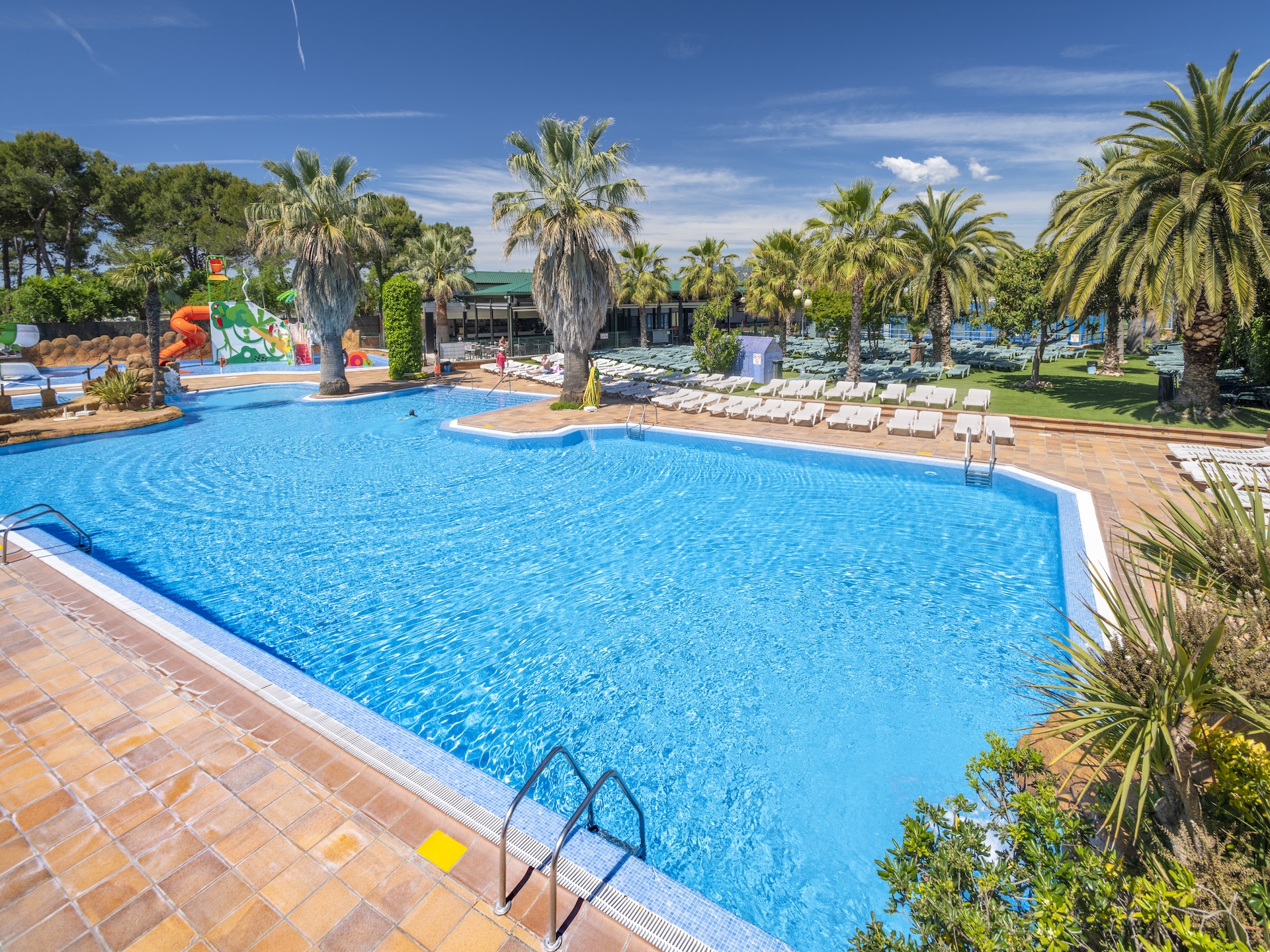 Comfortabel chalet voor 6 personen in Blanes - foto 2