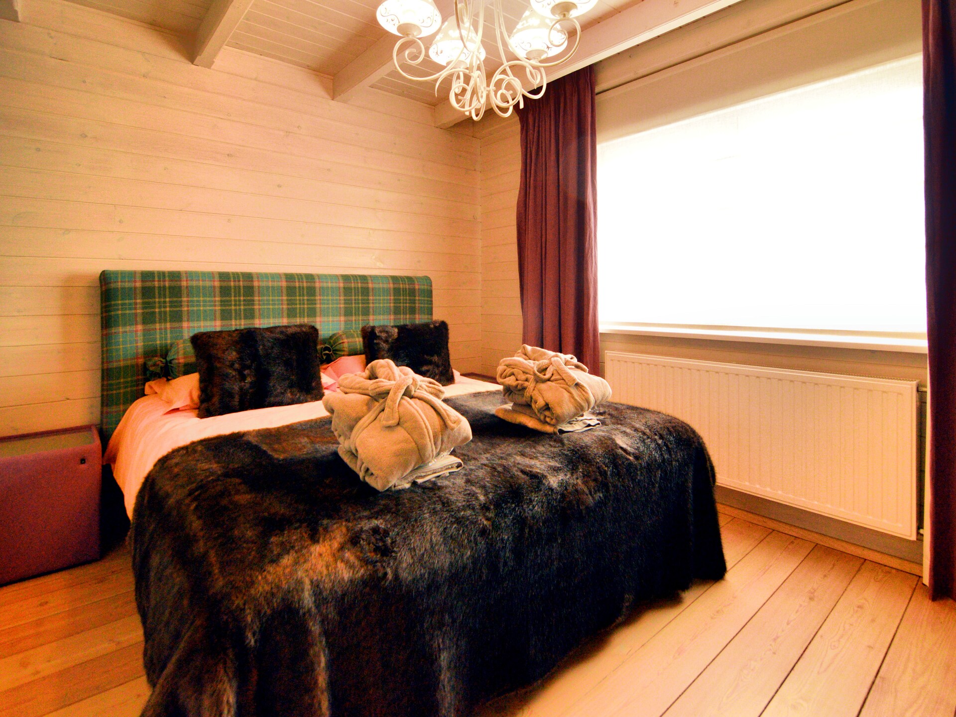 Valentina Lodge: Luxe chalet met sauna en bubbelbad in de Ardennen - foto 22