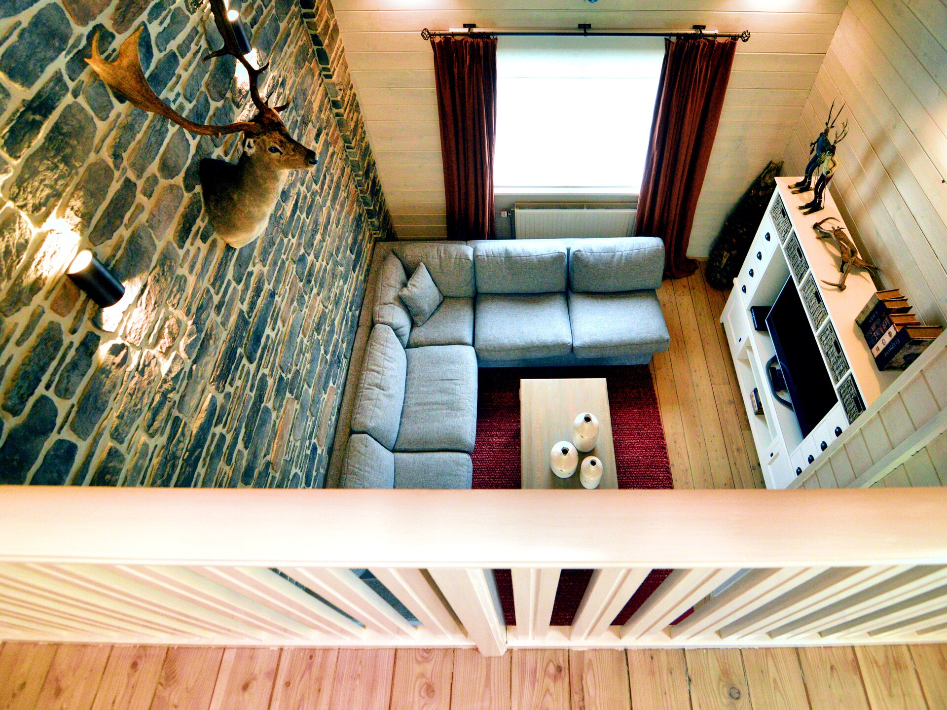 Valentina Lodge: Luxe chalet met sauna en bubbelbad in de Ardennen - foto 18