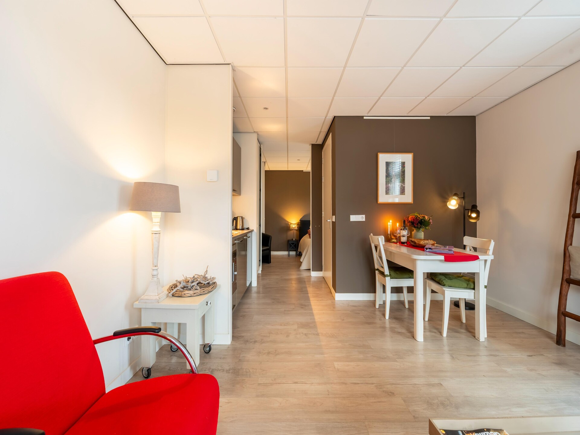 Hof van Craeck I: Stijlvol appartement in artistiek Bergen, vlakbij bos en strand - foto 13