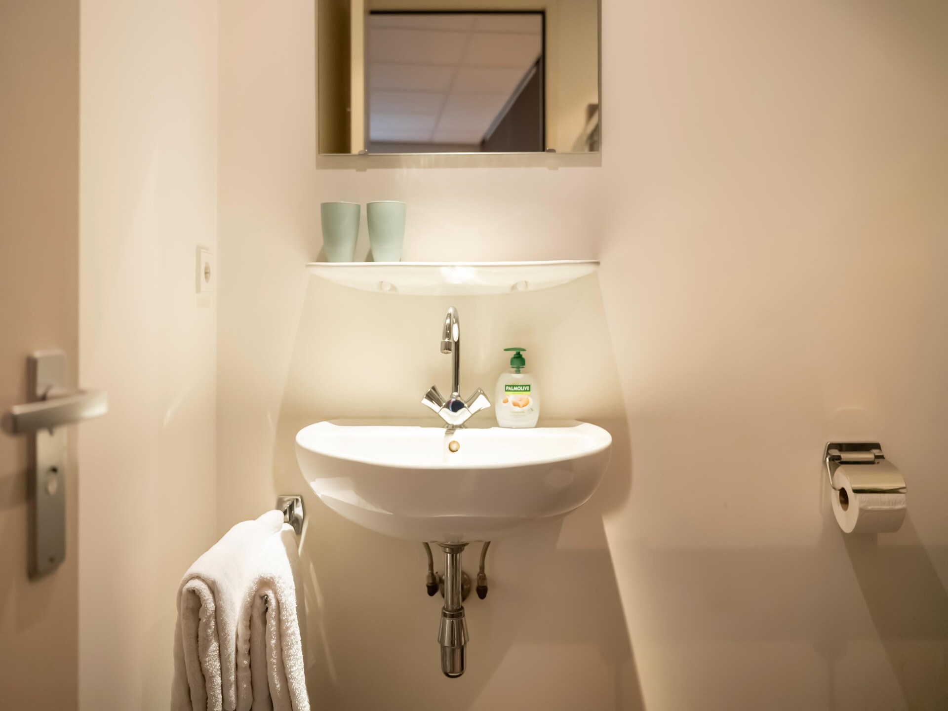 Hof van Craeck I: Stijlvol appartement in artistiek Bergen, vlakbij bos en strand - foto 21