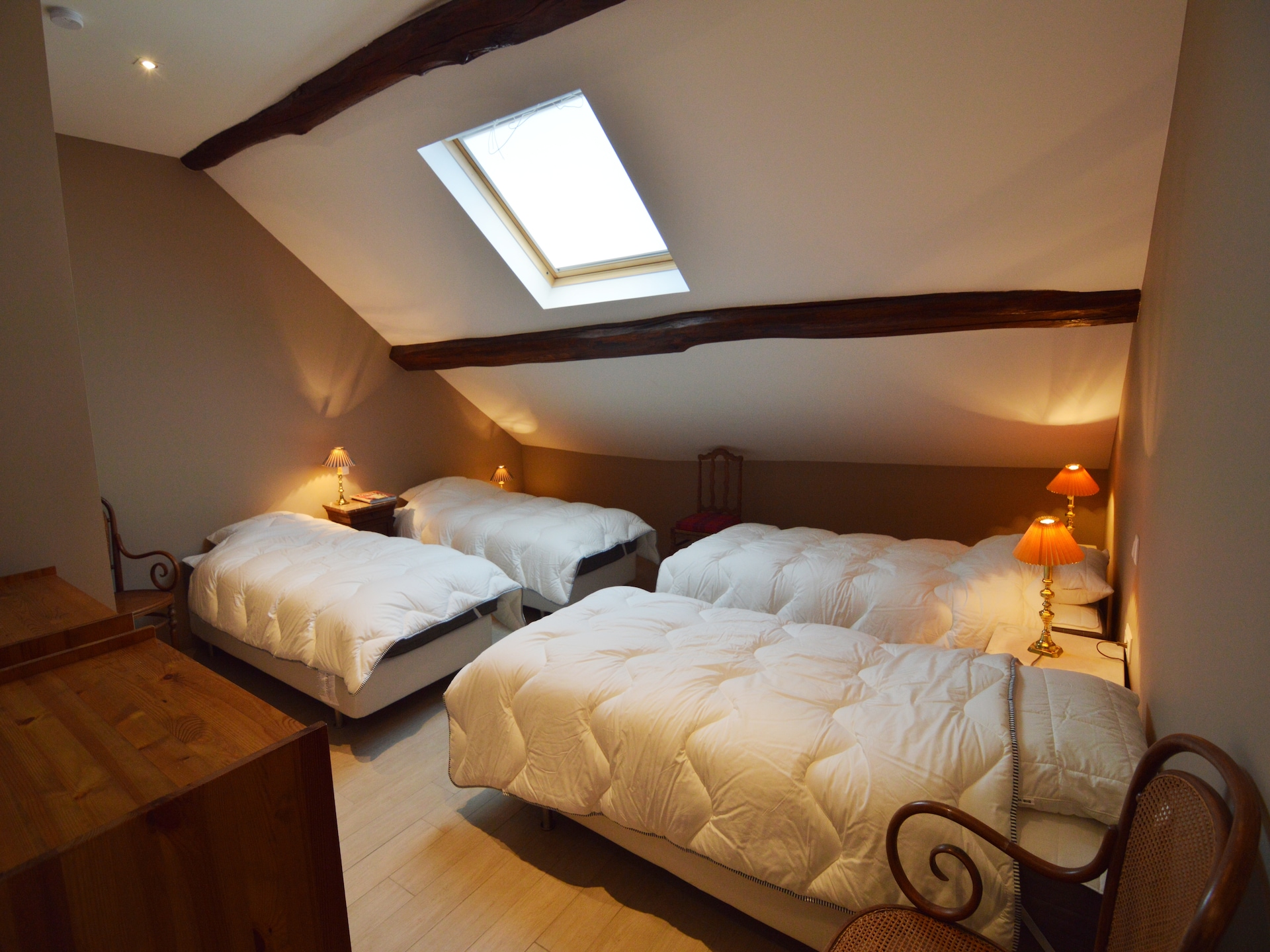 9-persoons vakantiehuis met 5 slaapkamers in Nismes Viroinval - foto 21