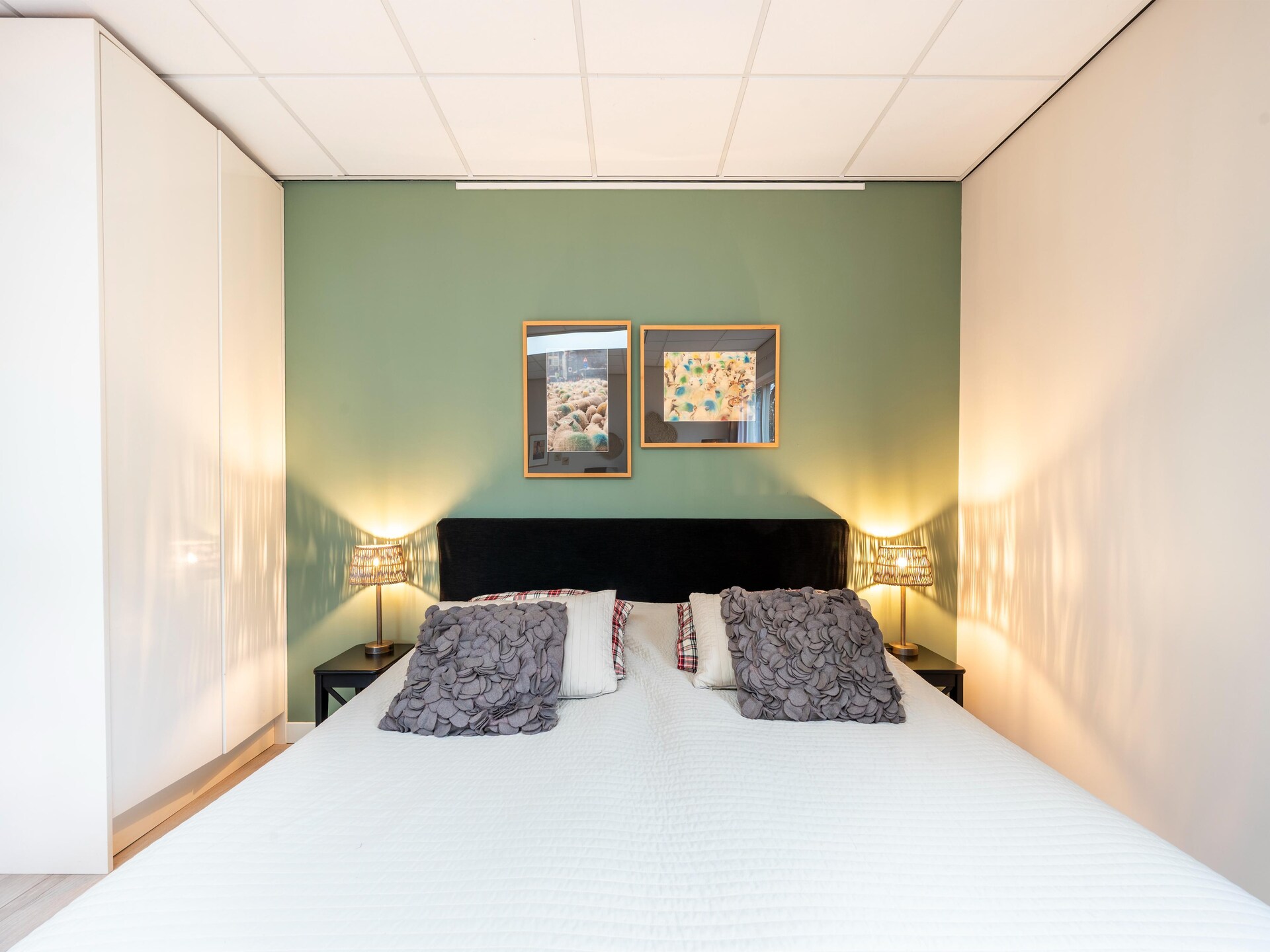 Hof van Craeck III – Stijlvol appartement in hartje Bergen met tuin - foto 17