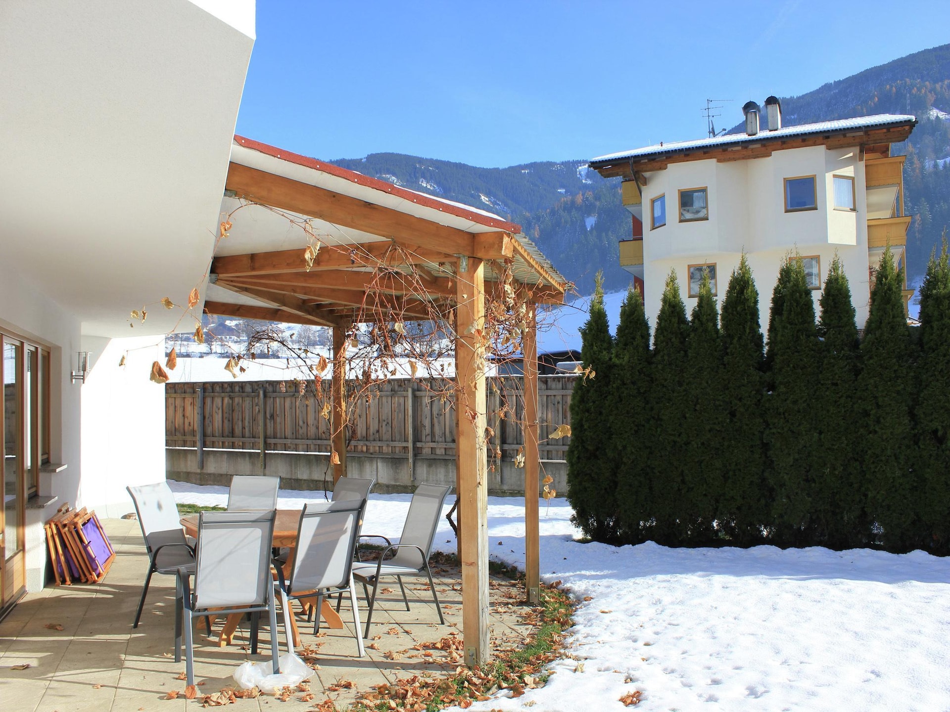 Op 1,0 km van het meer: ruim appartement in Kaltenbach aan de piste - foto 14