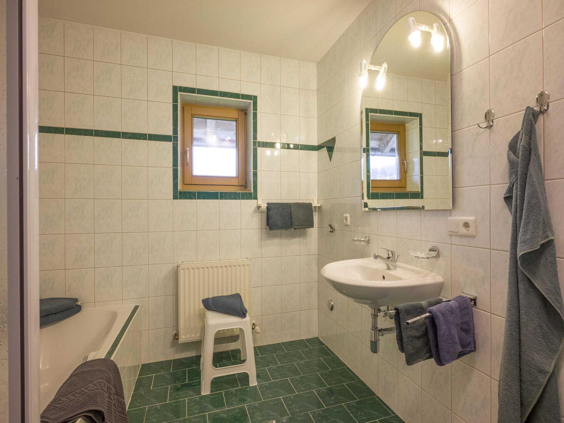 Ruim appartement in Kaltenbach met bergzicht, nabij skilift en zwembad - foto 13