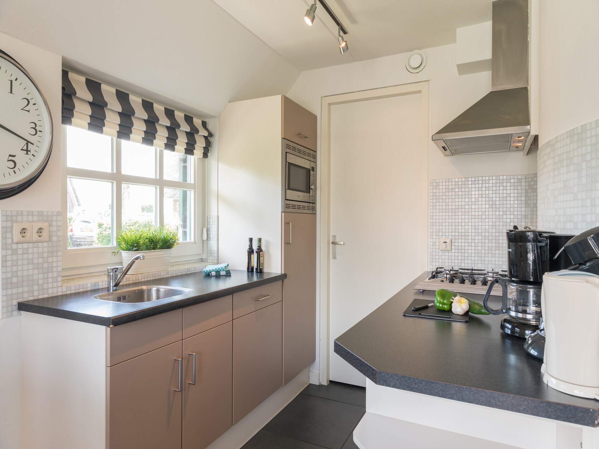 Luxe water villa met aanlegsteiger aan Belterwiedemeer - foto 4