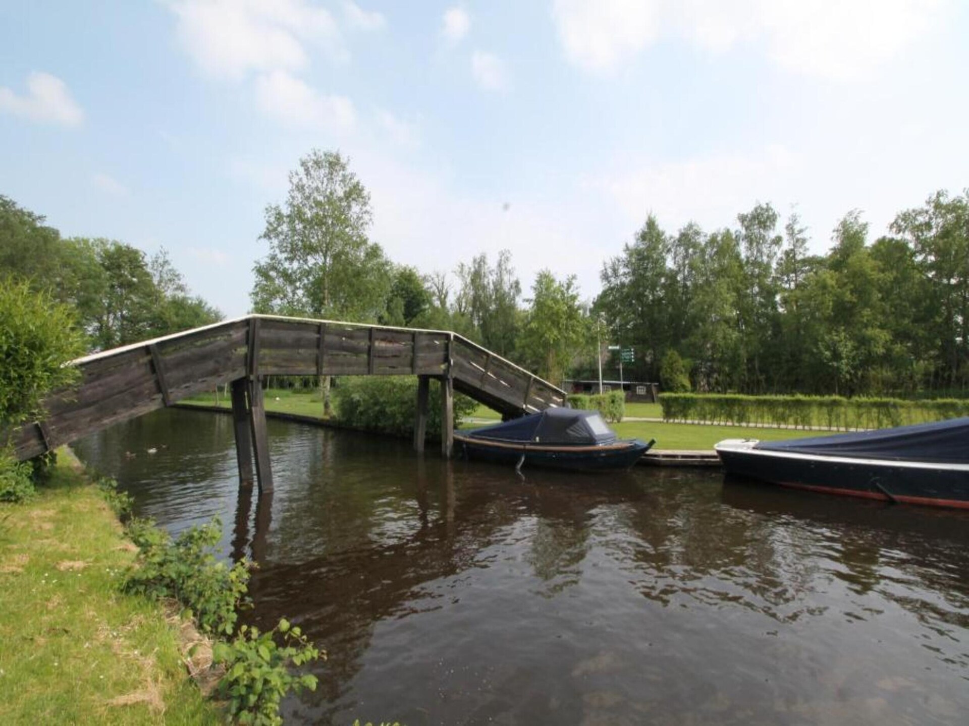 Luxe water villa met aanlegsteiger aan Belterwiedemeer - foto 33