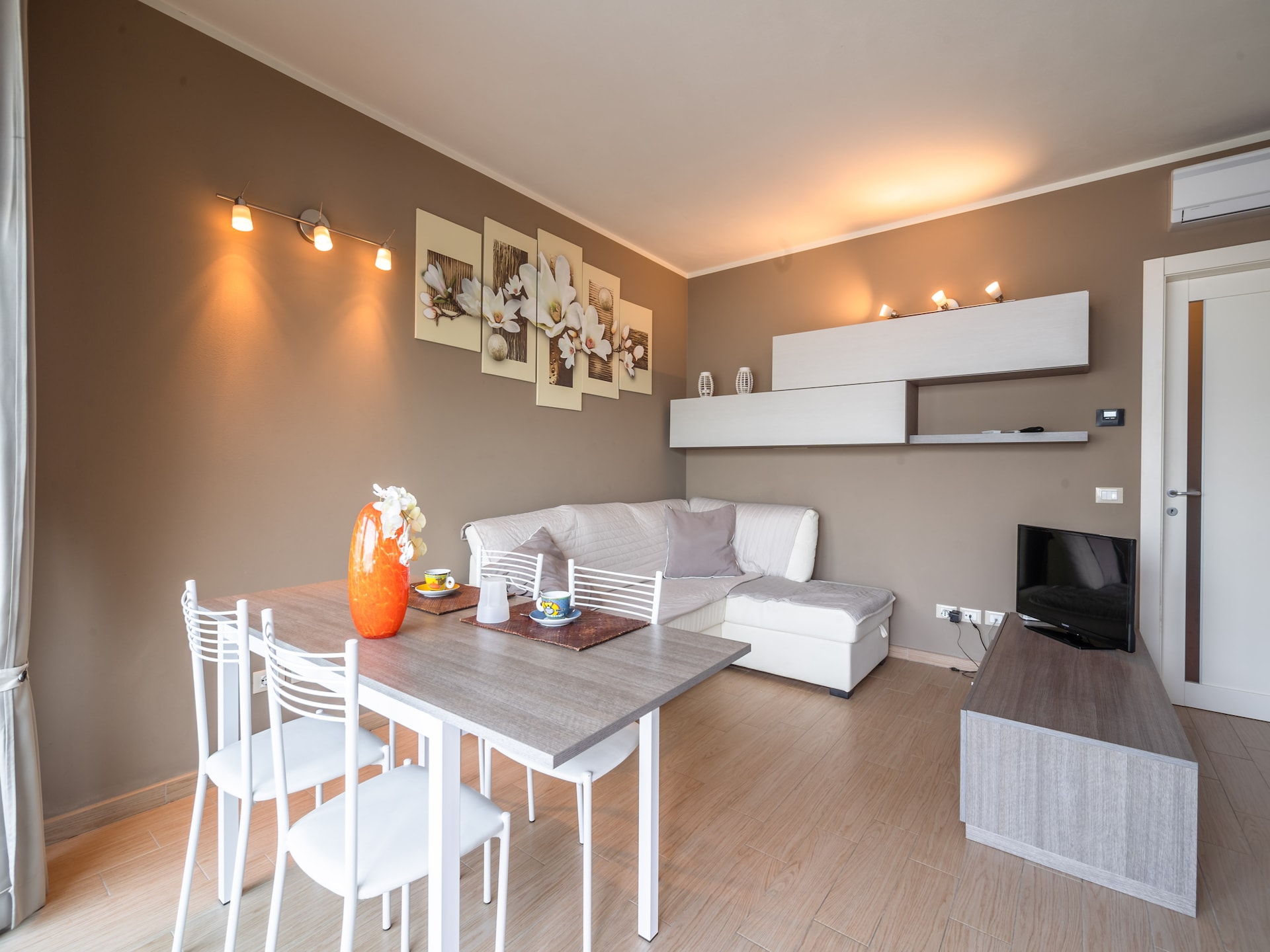 Centraal gelegen appartement Casa Giada in Marone aan het Iseomeer - foto 15