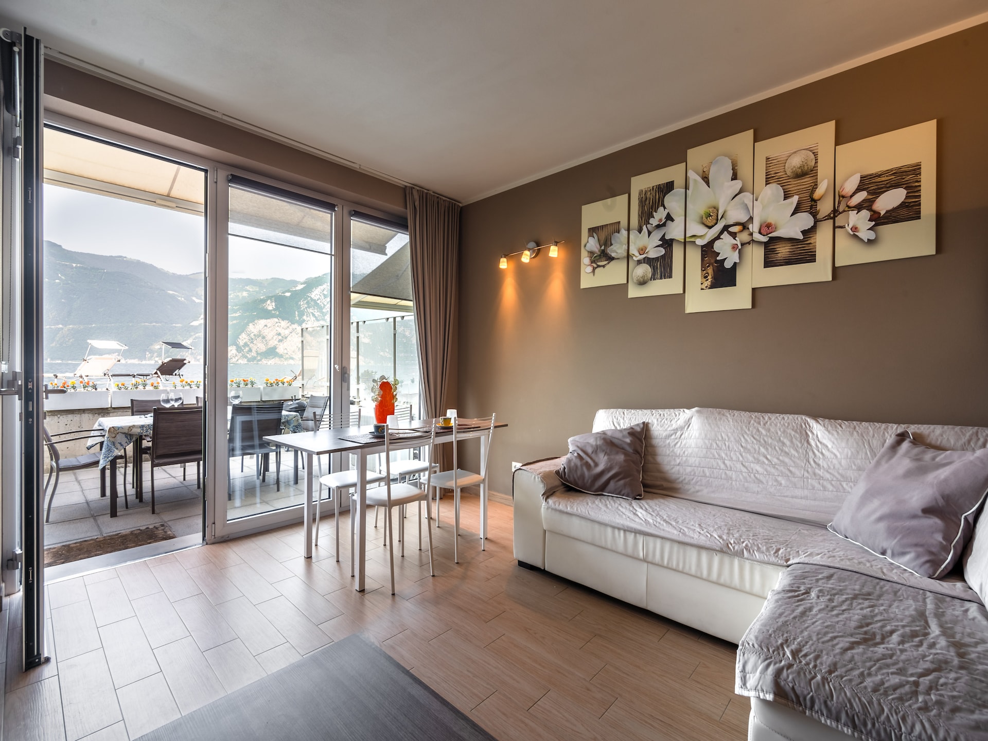 Centraal gelegen appartement Casa Giada in Marone aan het Iseomeer - foto 13