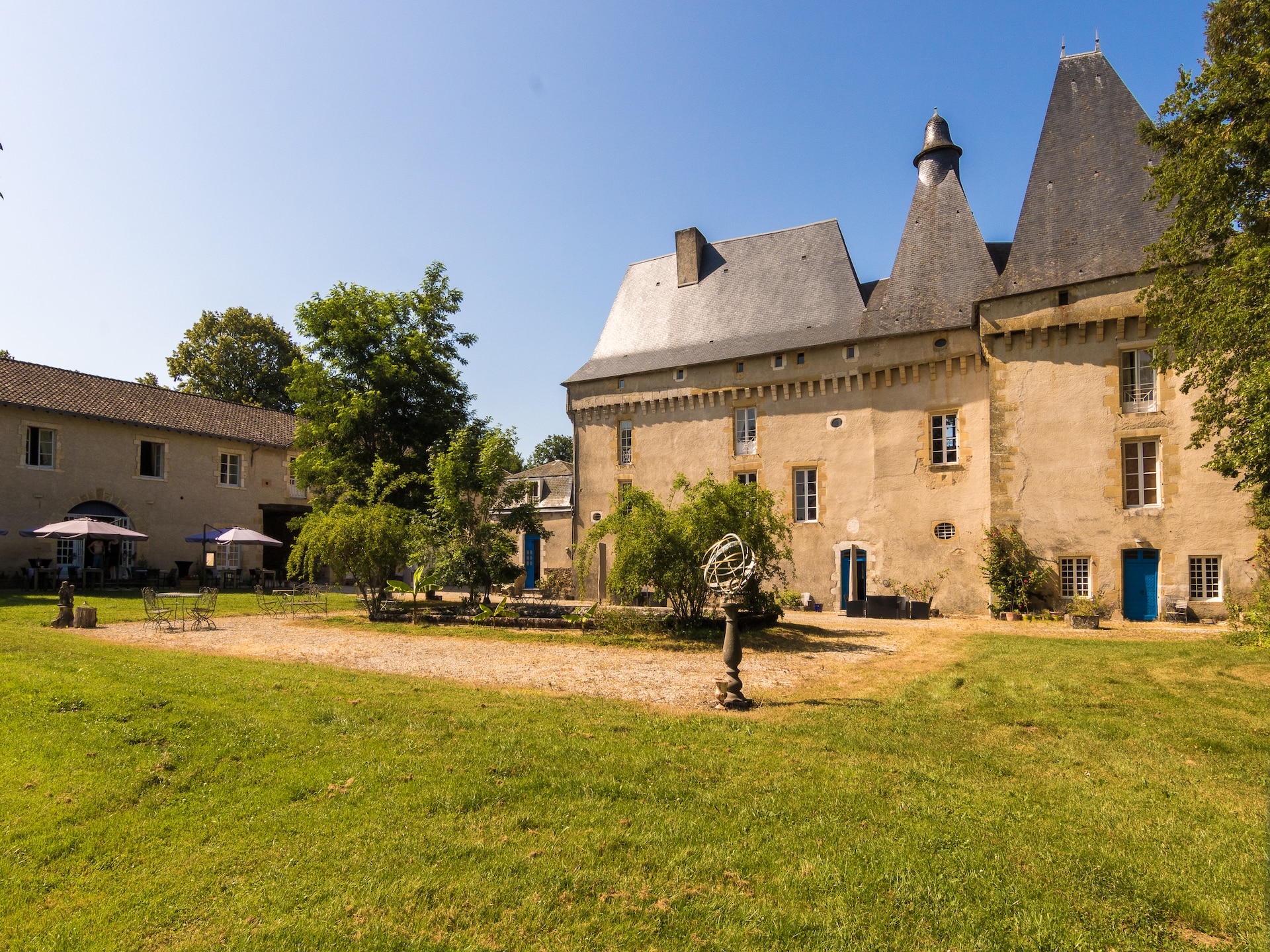 Op 1,0 km van het meer: Kasteelappartement in Chalais - foto 6