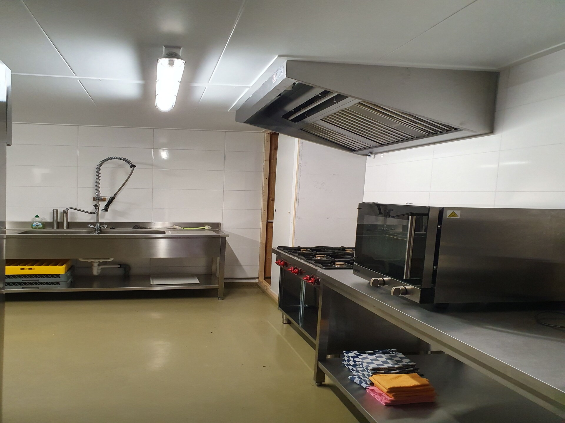 De Huiskamer – Unieke groepsaccommodatie voor 24 personen op Vakantiepark Eigen Wijze - foto 9