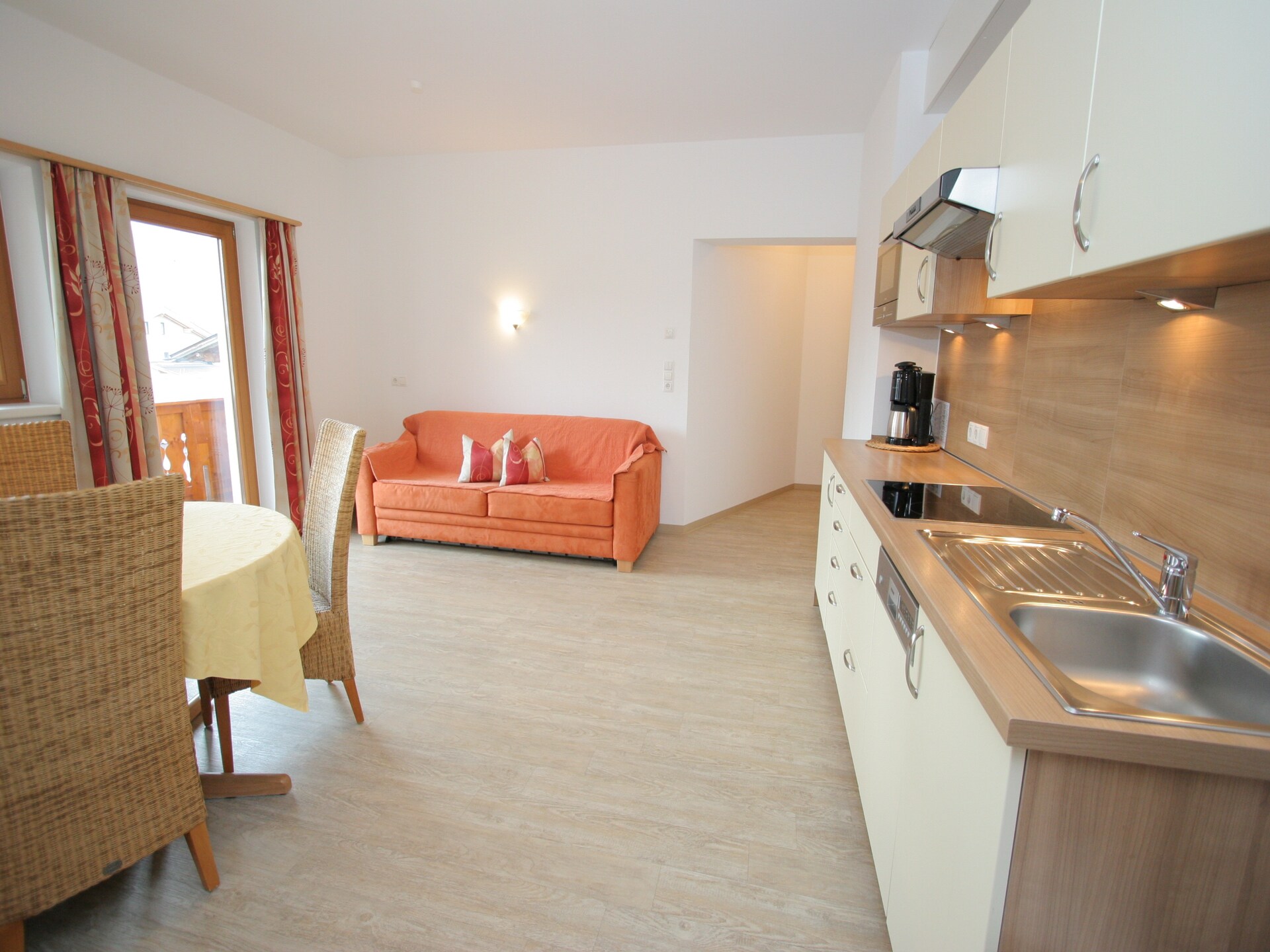 6-persoons stijlvol appartement in het centrum van Uderns - foto 6