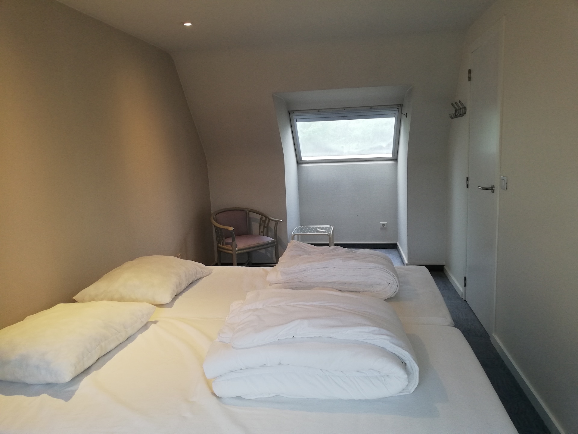 21-persoons villa met zwembad en sauna in Zottegem - foto 38