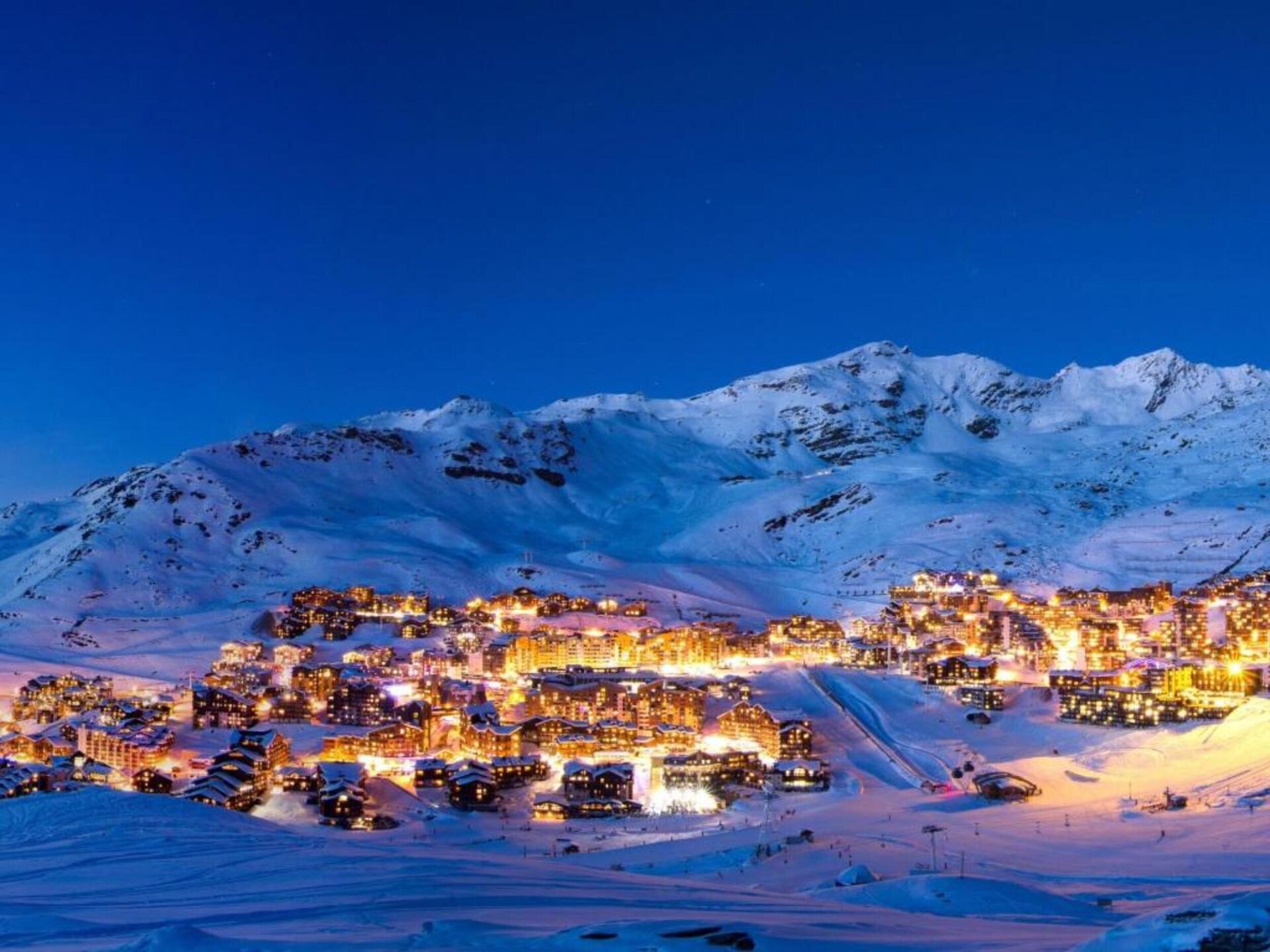 Authentiek chalet-appartement in Val Thorens met houtkachel en balkon - foto 31