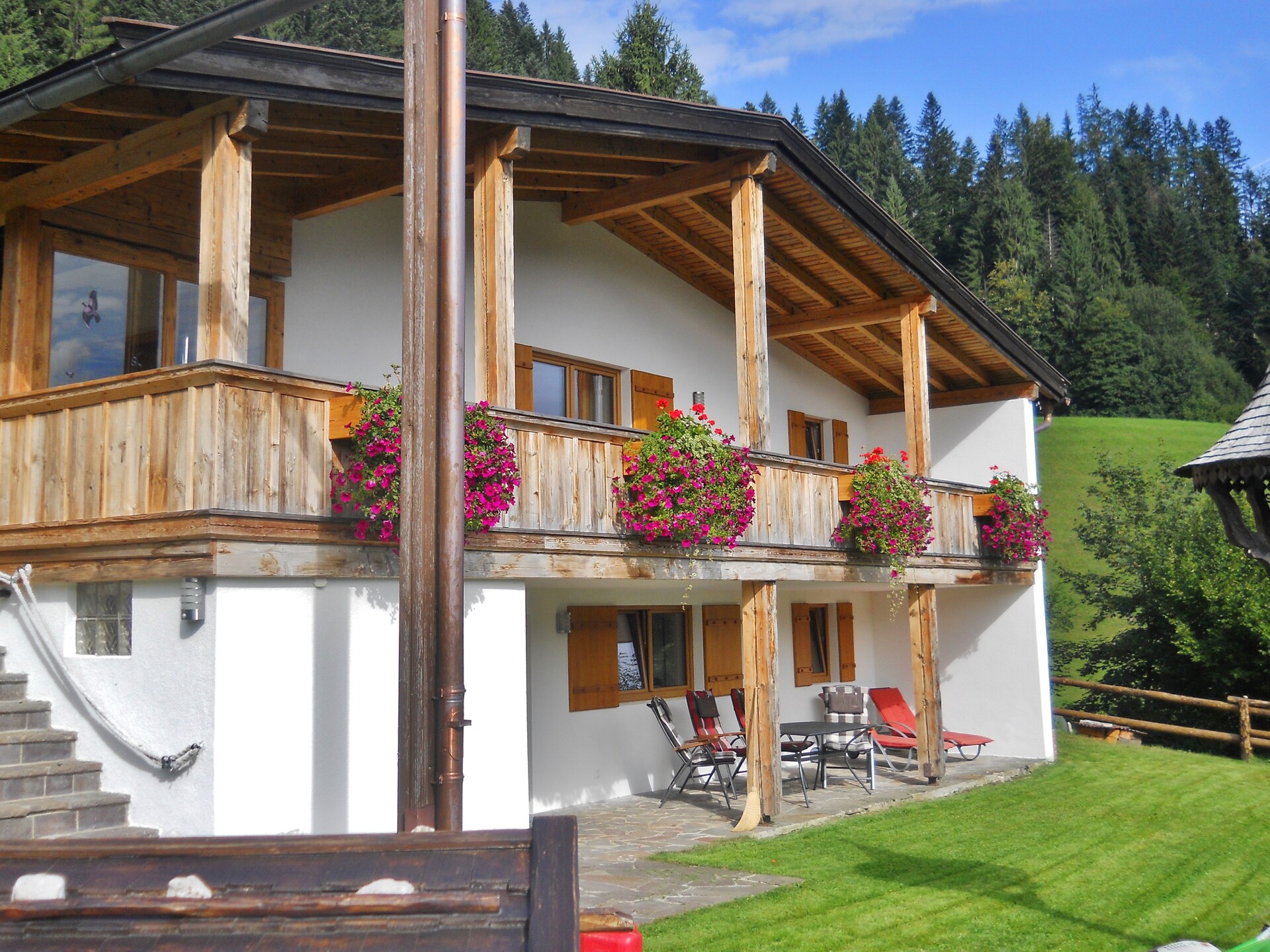 Vrijstaand chalet voor 8 personen in de bergbossen bij Kufstein - foto 1