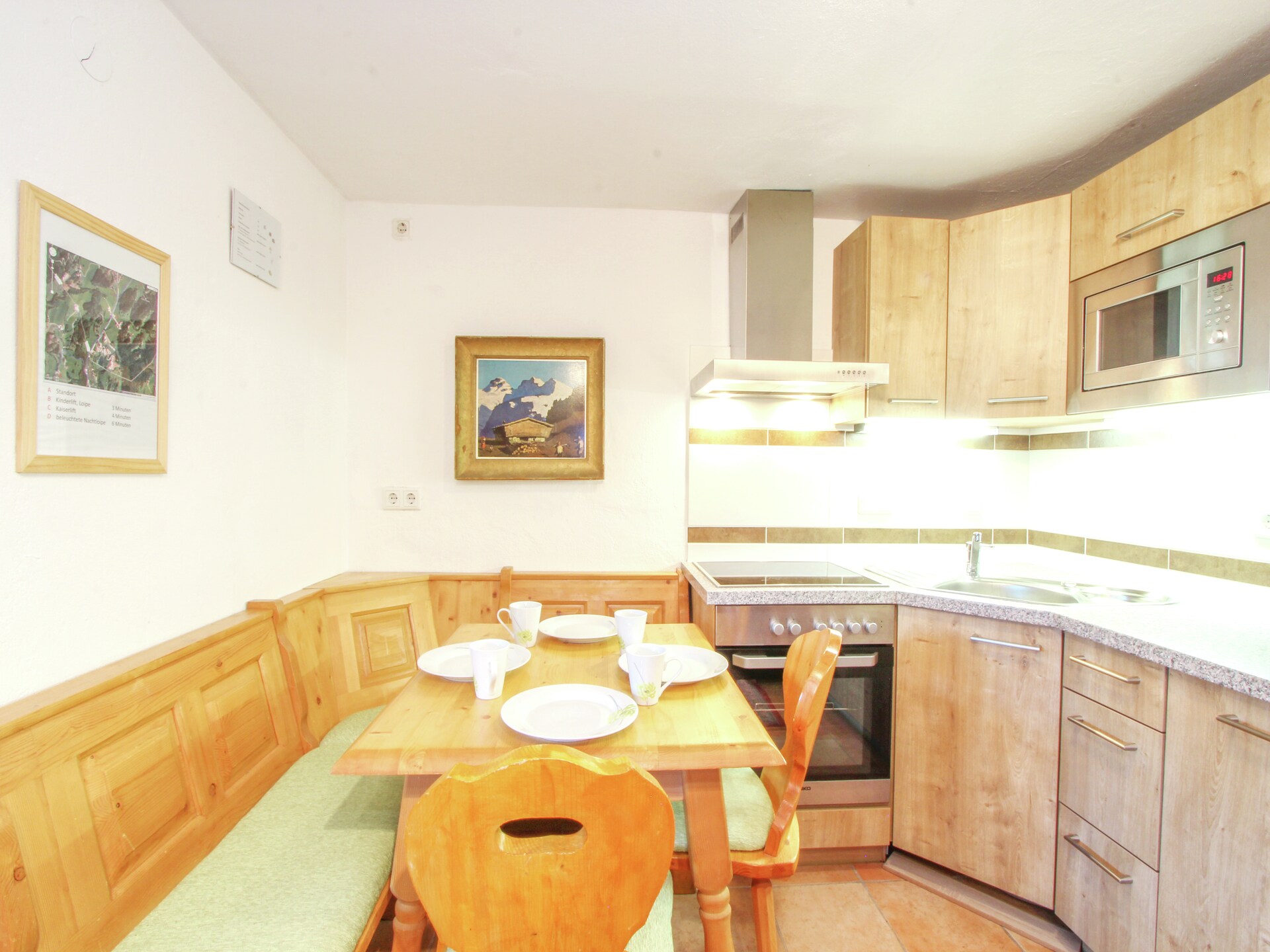 Authentiek Tirools chalet met panoramisch bergzicht in Niederndorf - foto 14