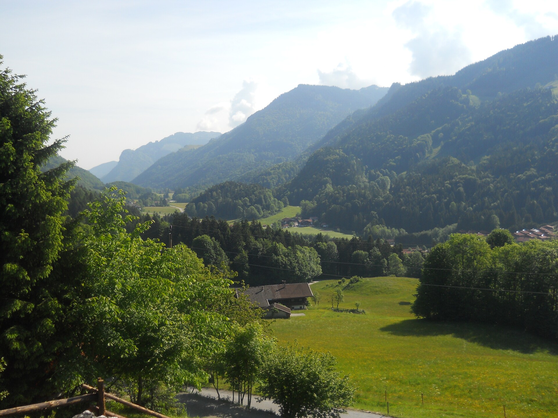 Authentiek Tirools chalet met panoramisch bergzicht in Niederndorf - foto 12