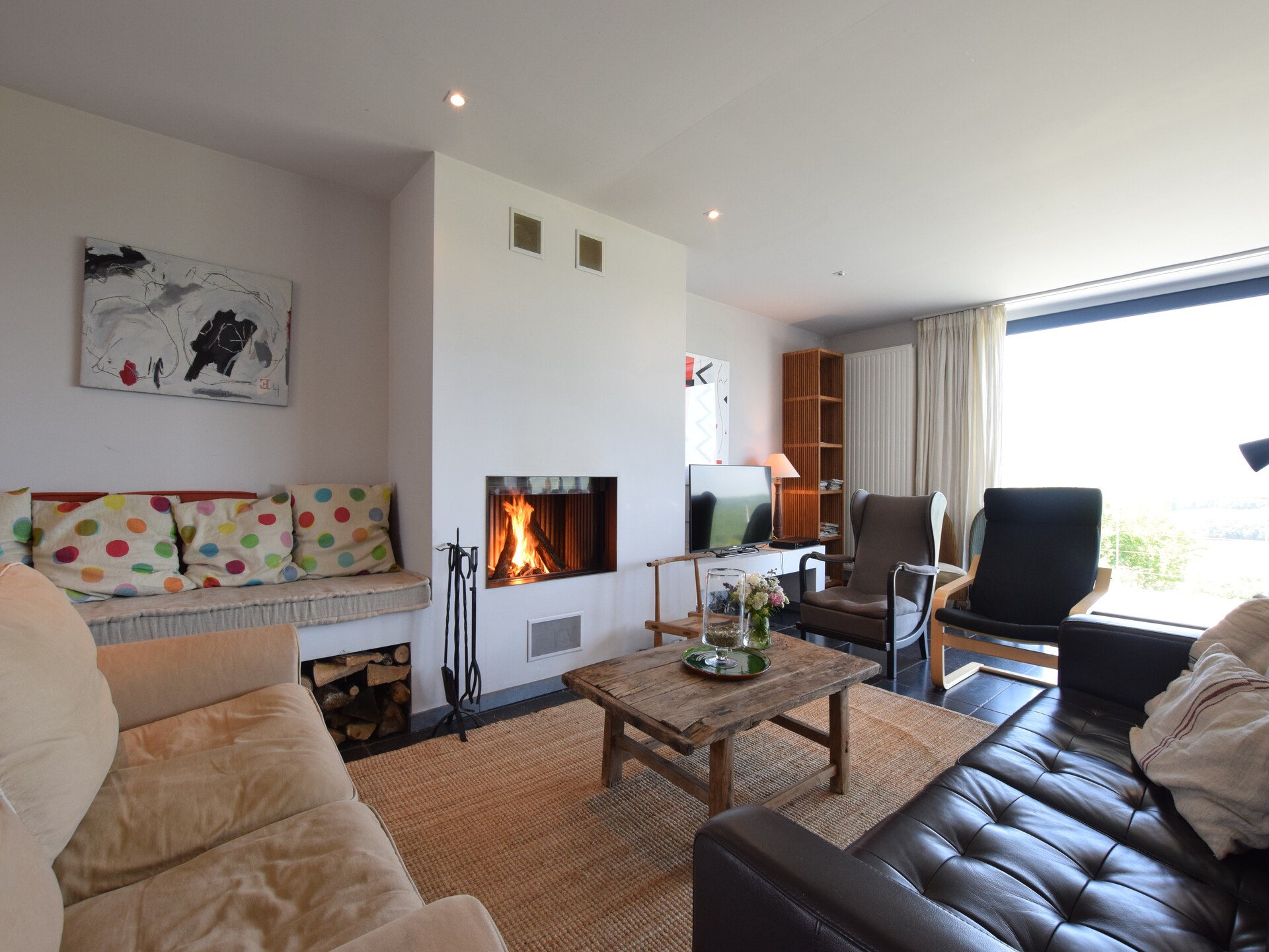 Ruim vakantiehuis voor 8 in de bossen van Humain, Ardennen - foto 2