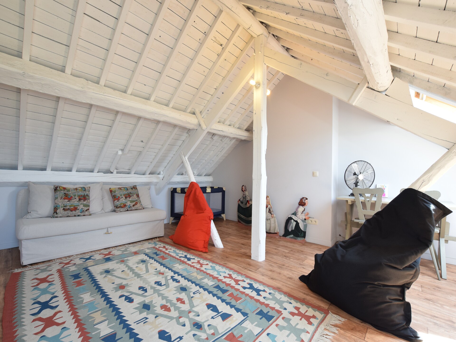 Ruim vakantiehuis voor 8 in de bossen van Humain, Ardennen - foto 16