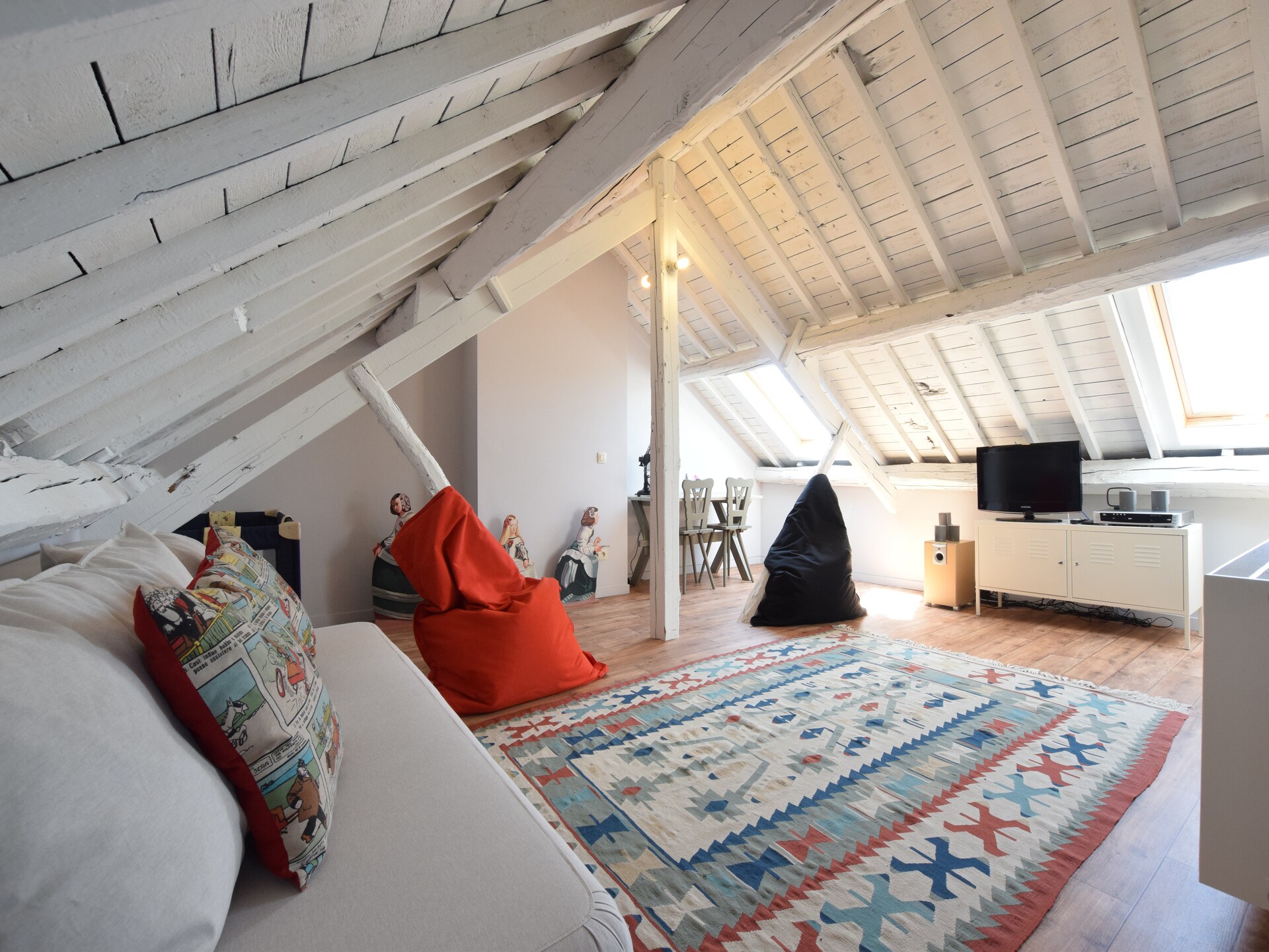 Ruim vakantiehuis voor 8 in de bossen van Humain, Ardennen - foto 15