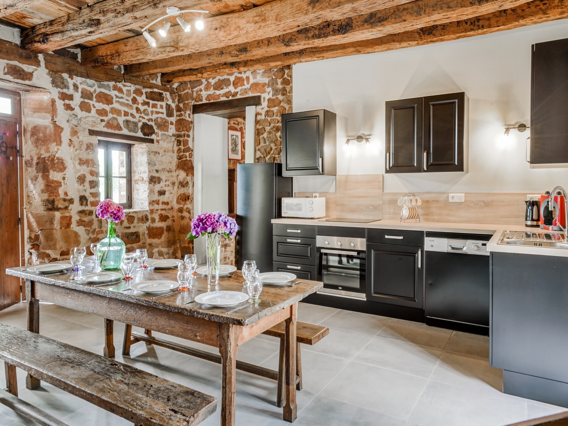 Vrijstaand vakantiehuis voor 10 personen in het bos bij Teillots, Dordogne - foto 4