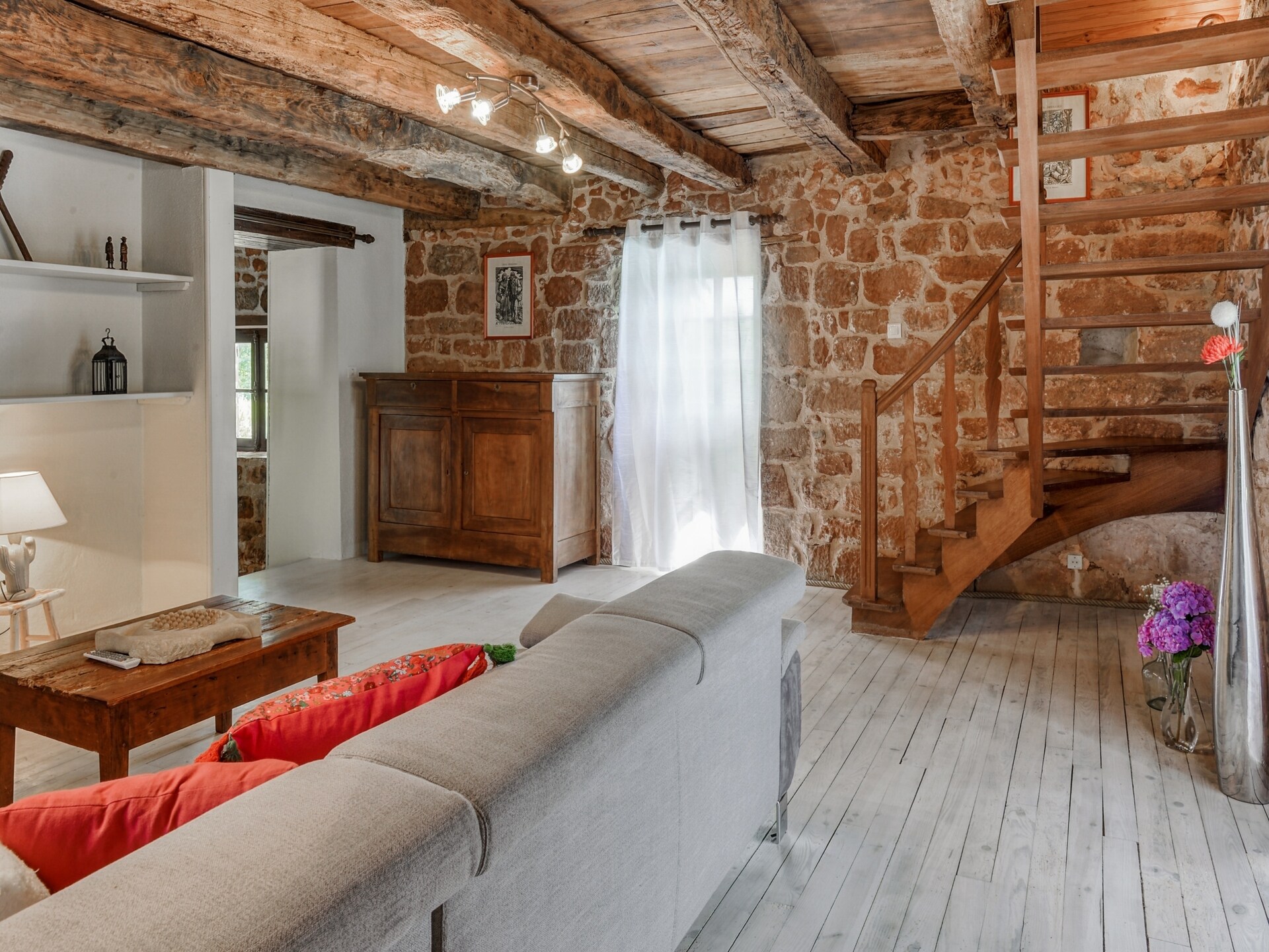 Vrijstaand vakantiehuis voor 10 personen in het bos bij Teillots, Dordogne - foto 19