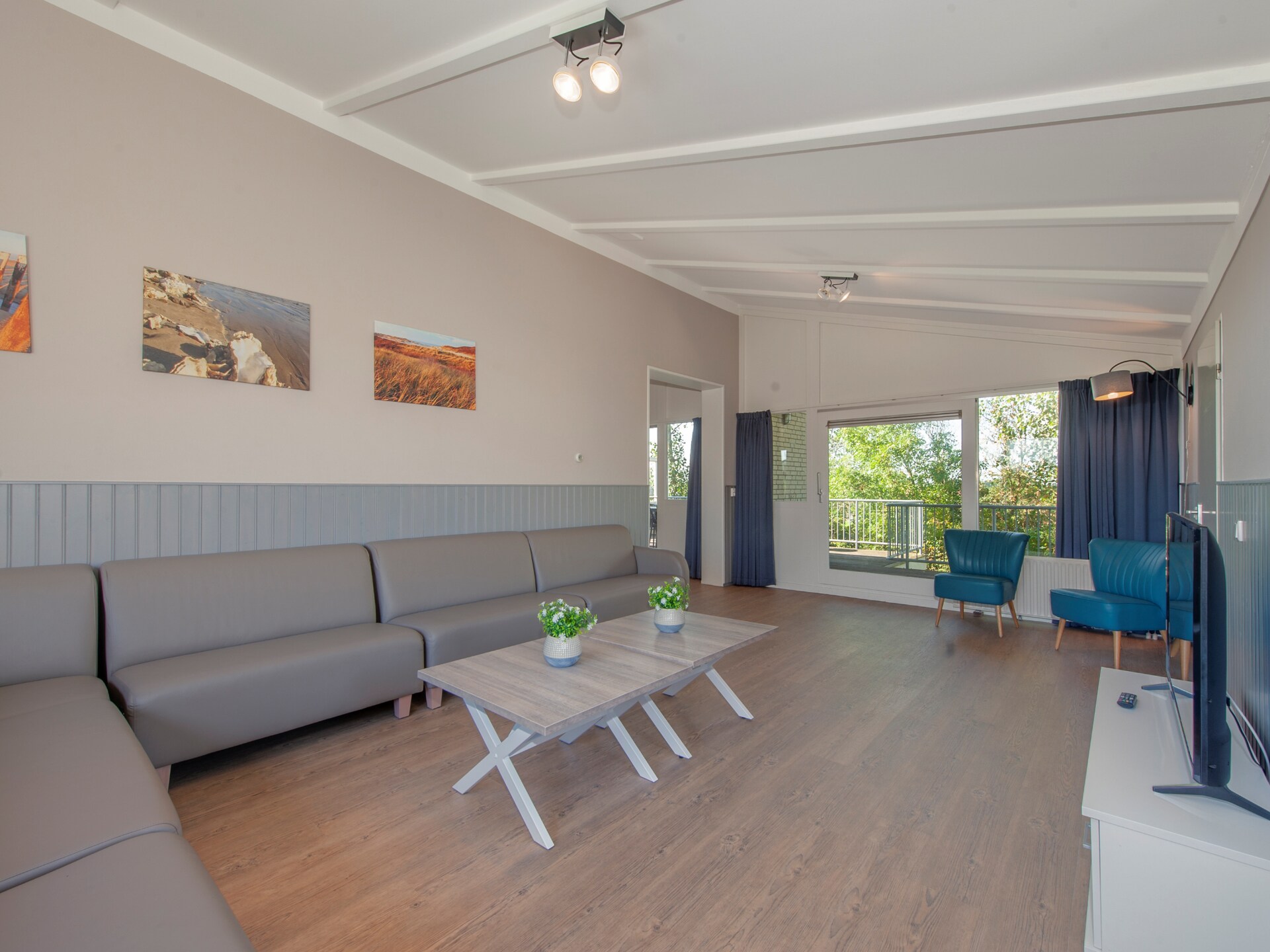 Ruime strandvilla voor 14 personen op Roompot Beach Resort in Kamperland - foto 7