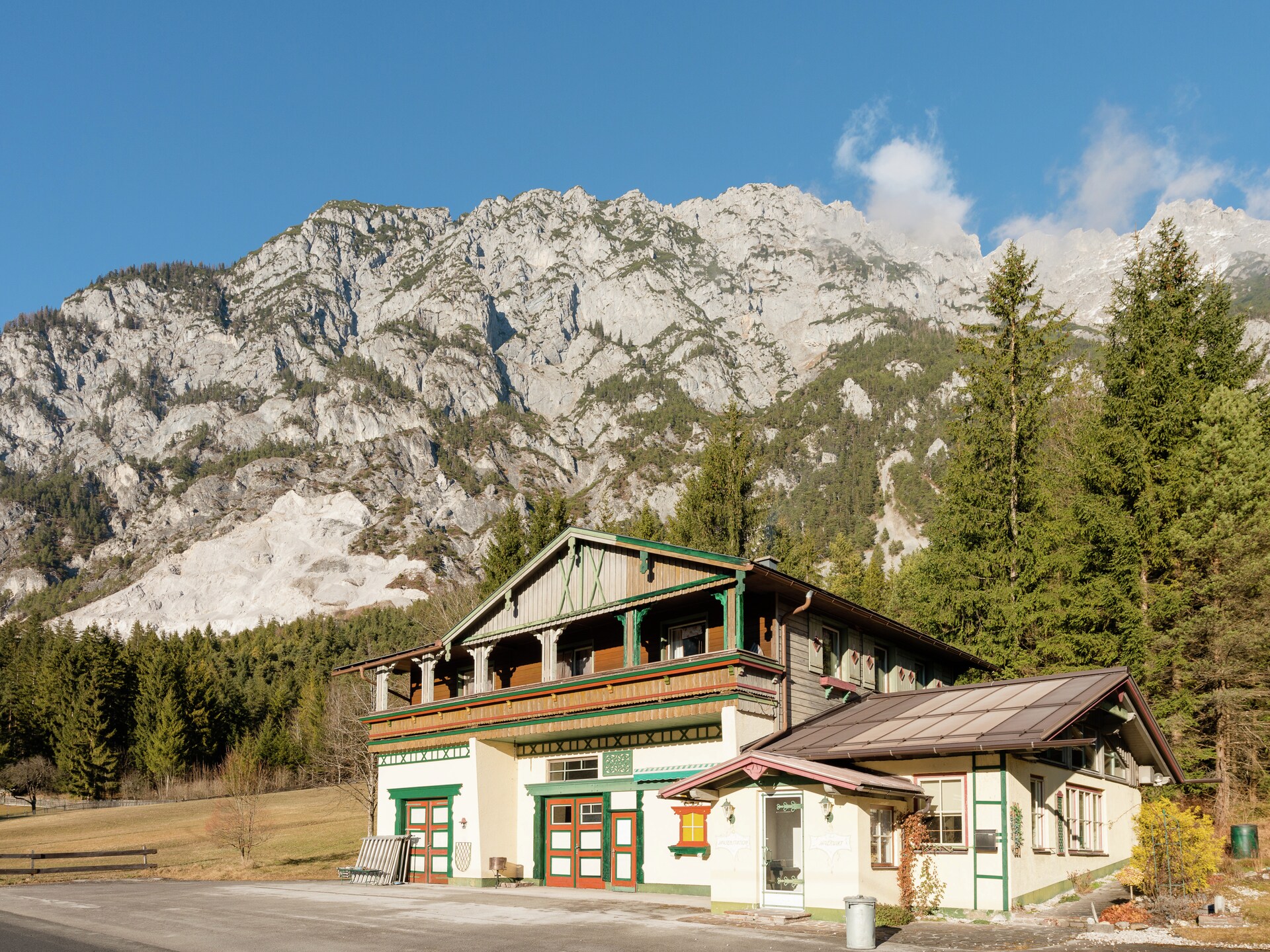 Vrijstaand vakantiehuis in de bossen bij Gröbming met bergzicht - foto 28