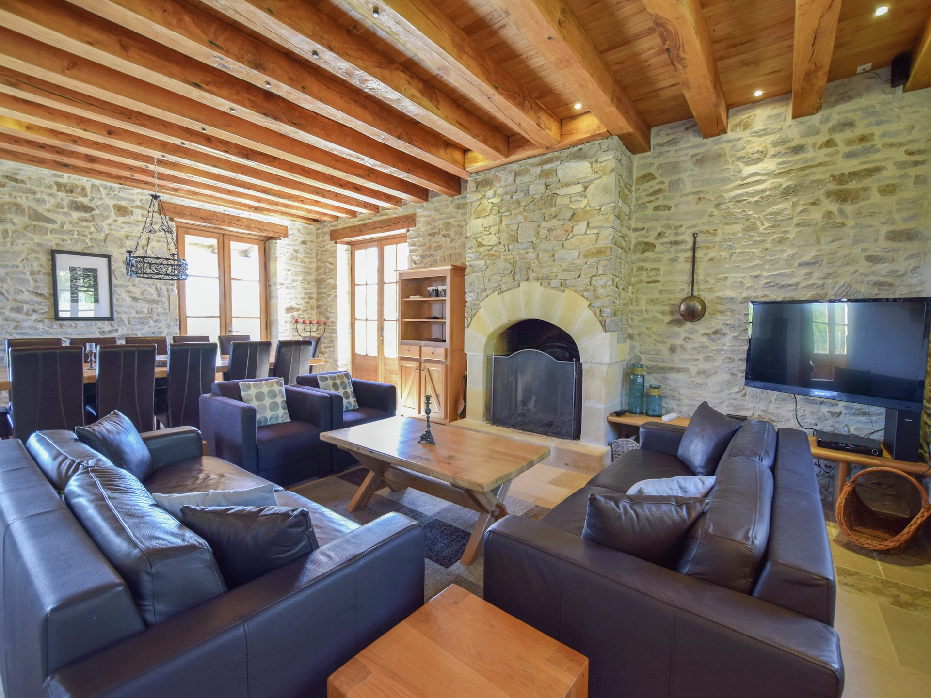 12-persoons villa met privézwembad in St. Medard D'excideuil · 12 pers. - foto 15