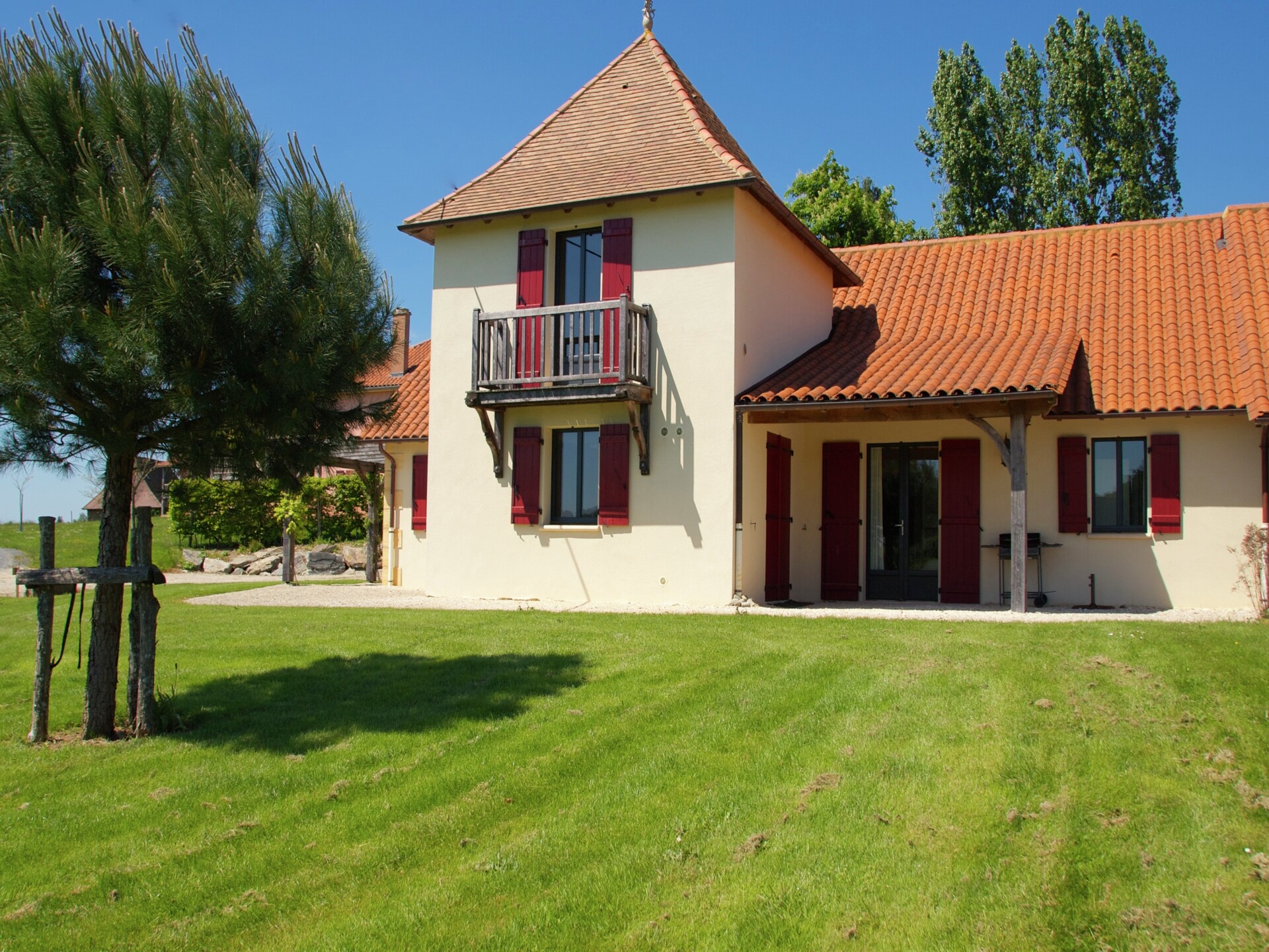 Villa La Petite Tour: 10-persoons bosvilla met privétuin bij Saint-Médard-d'Excideuil - foto 24