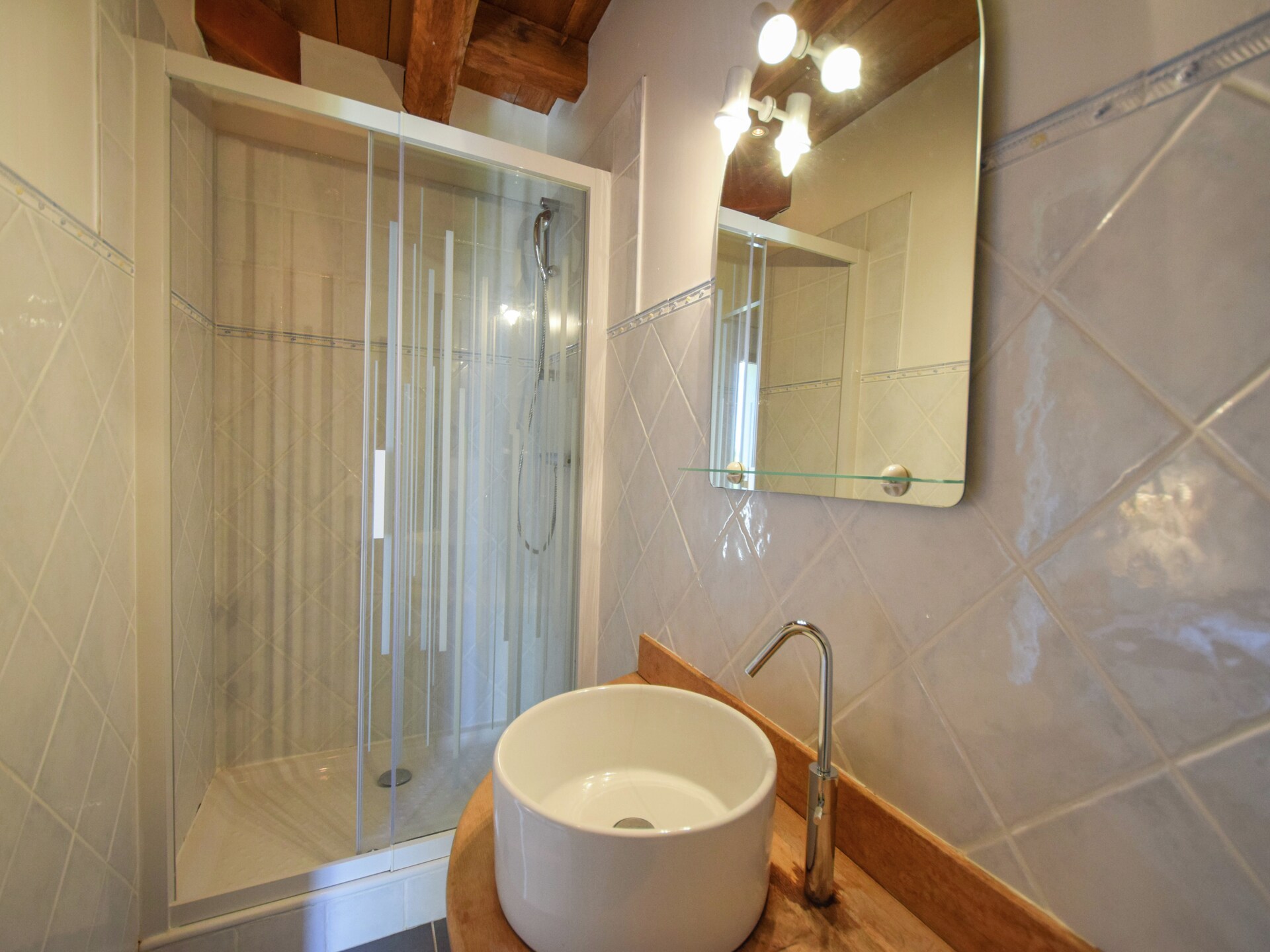 Villa La Petite Tour: 10-persoons bosvilla met privétuin bij Saint-Médard-d'Excideuil - foto 19
