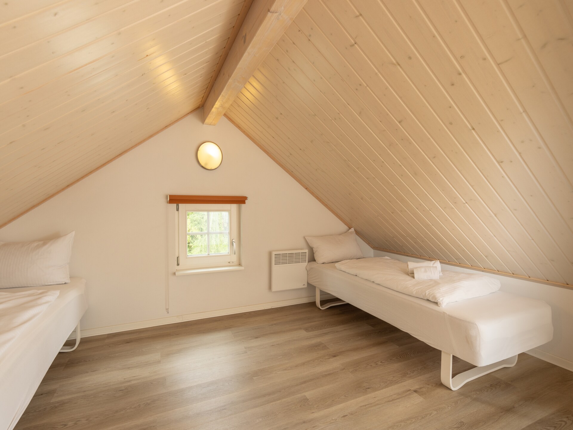 Luxe 6-persoons geschakelde woning met sauna en bubbelbad aan de Oostzee - foto 9