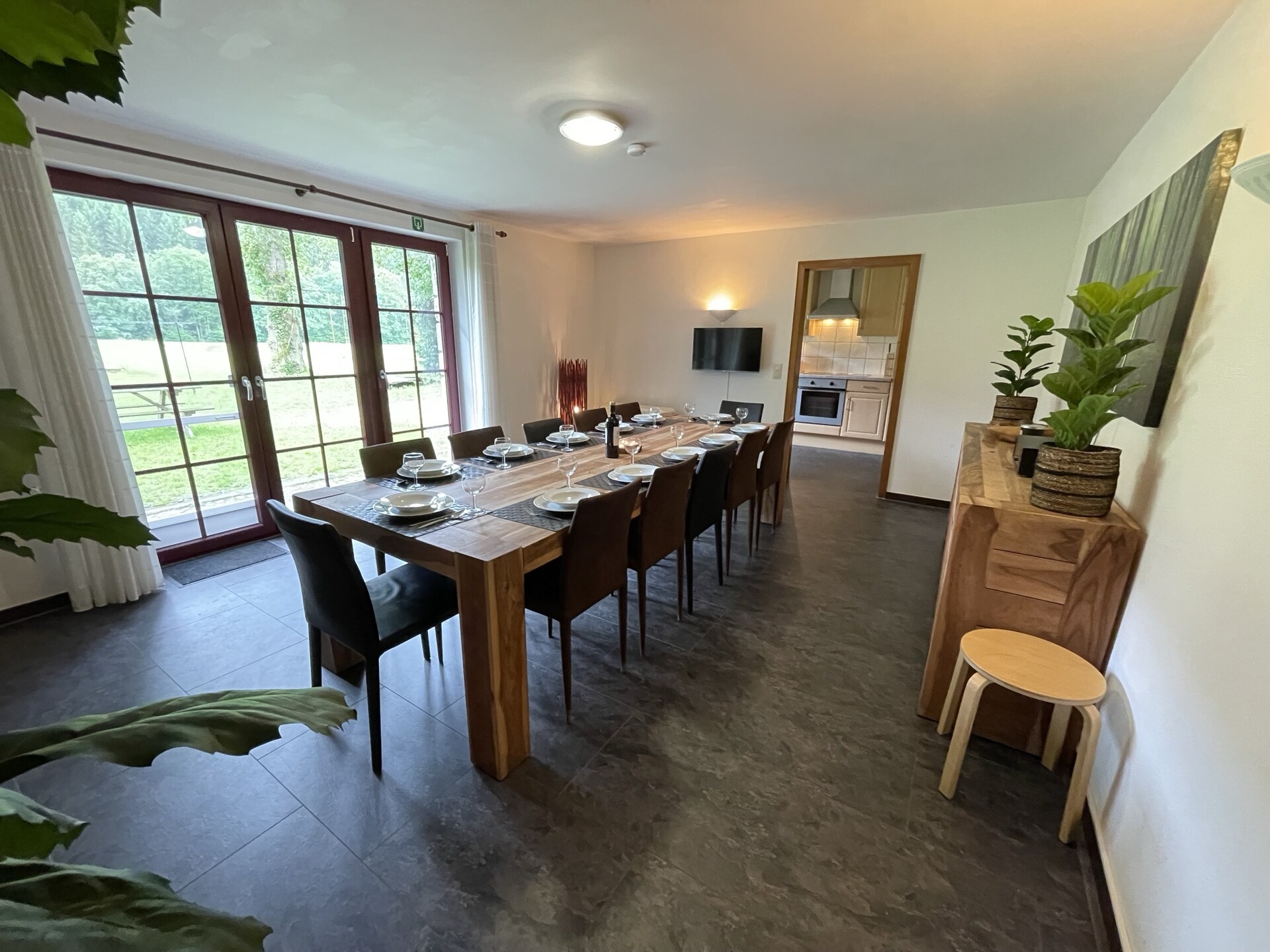 Sfeervol vakantiehuis voor 12 personen in de bossen van St. Vith met tuin - foto 3