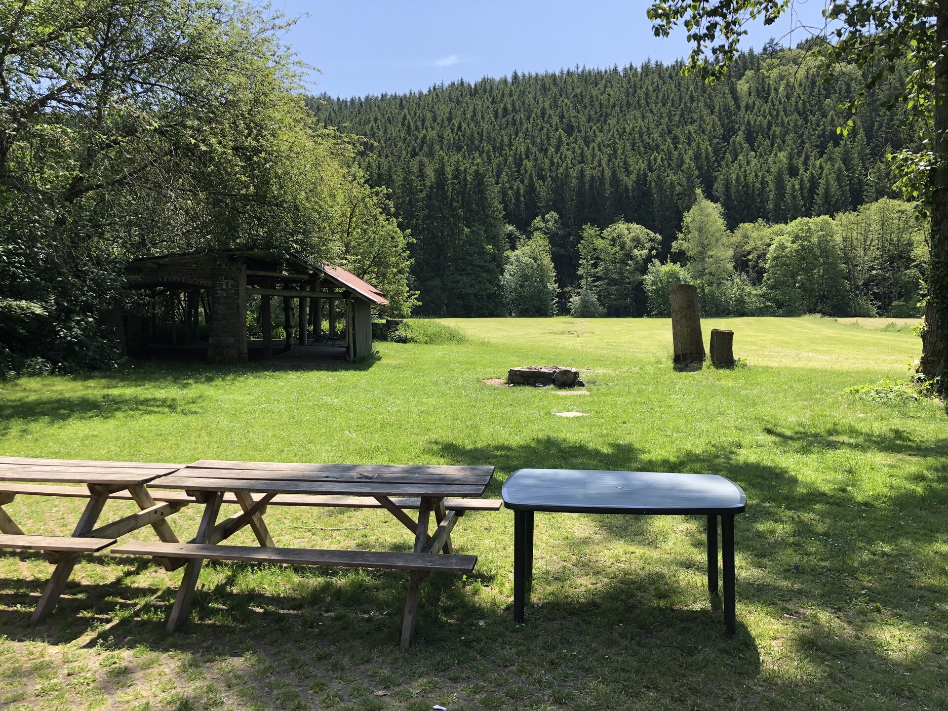 Sfeervol vakantiehuis voor 12 personen in de bossen van St. Vith met tuin - foto 28