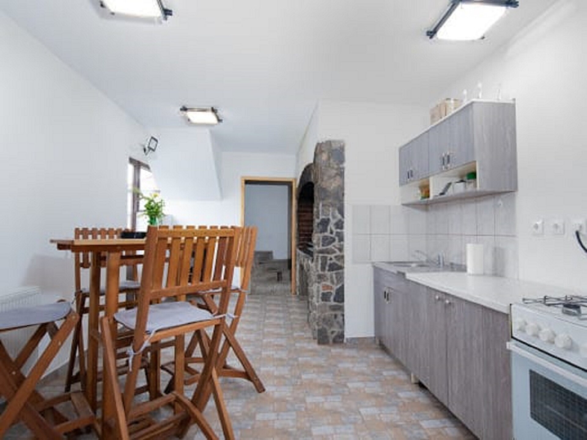 Vakantiehuis Anka: vrijstaand genieten aan de bosrand bij Lovinac - foto 37