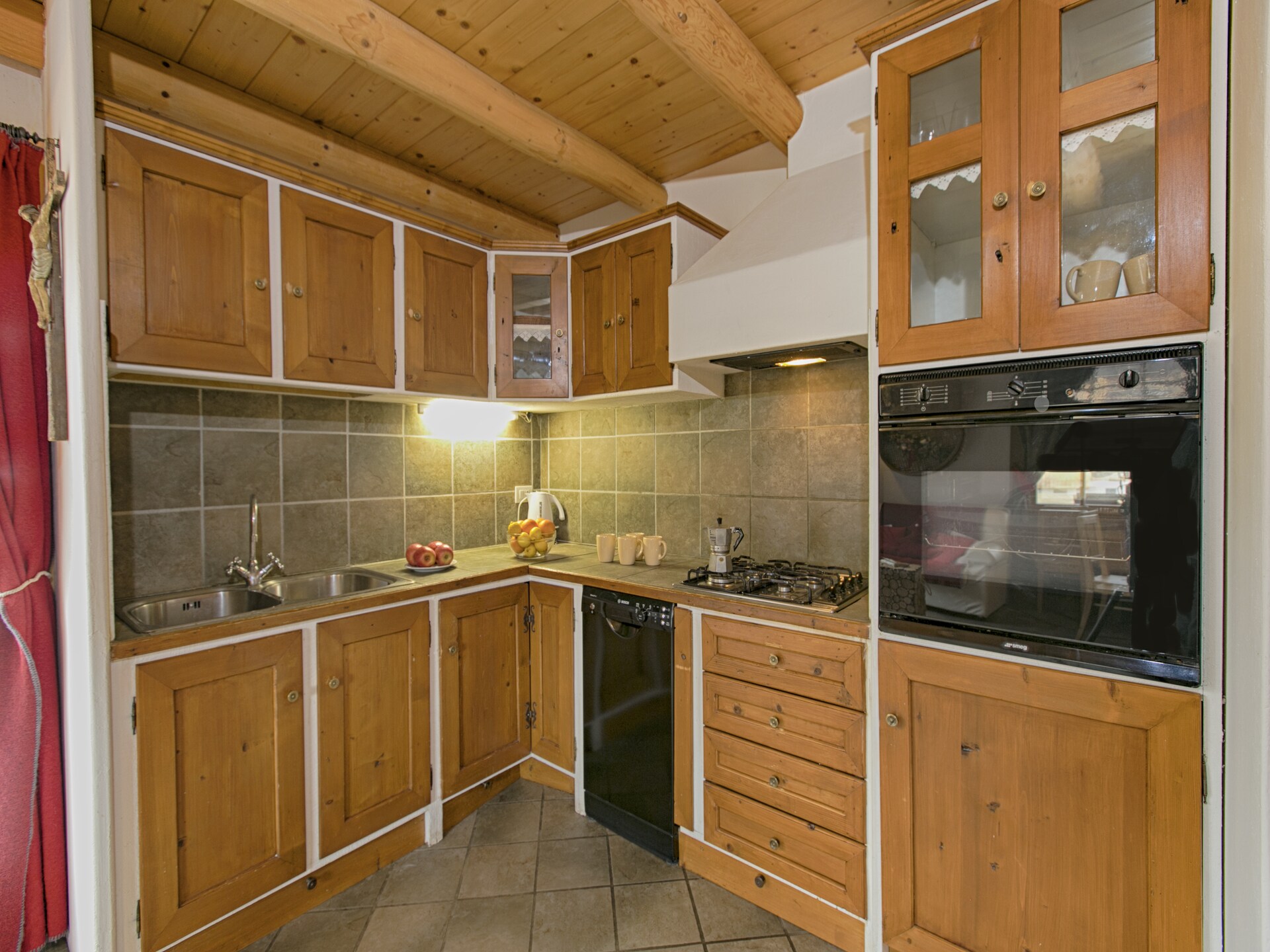 Knus landhuis in Bellamonte met tuin, BBQ & gedeelde sauna - foto 2