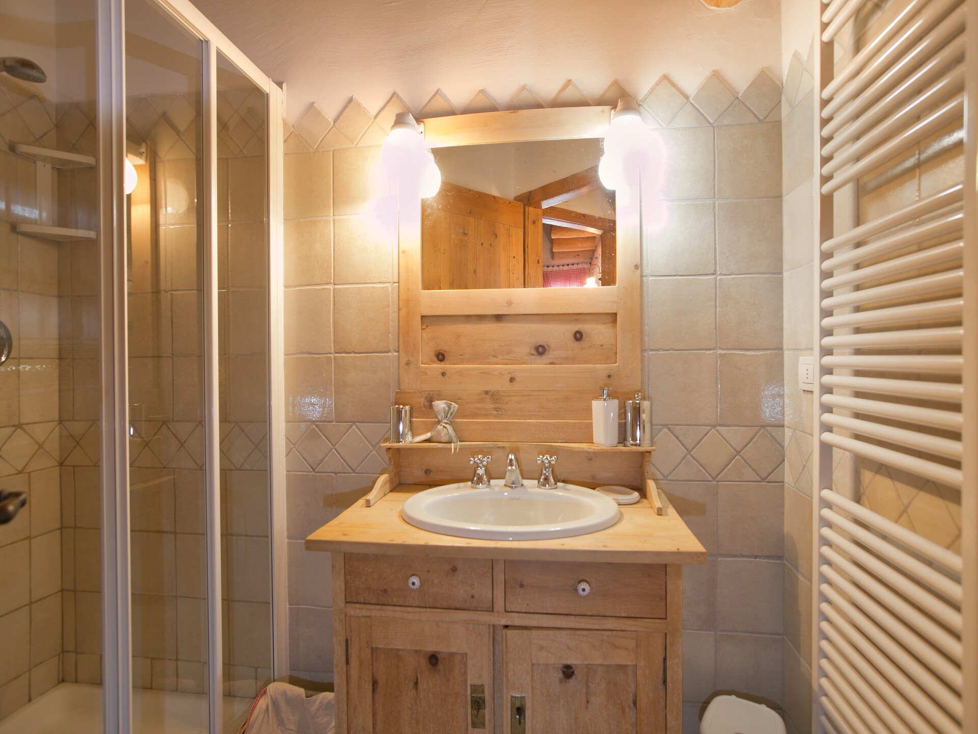 Knus landhuis in Bellamonte met tuin, BBQ & gedeelde sauna - foto 12