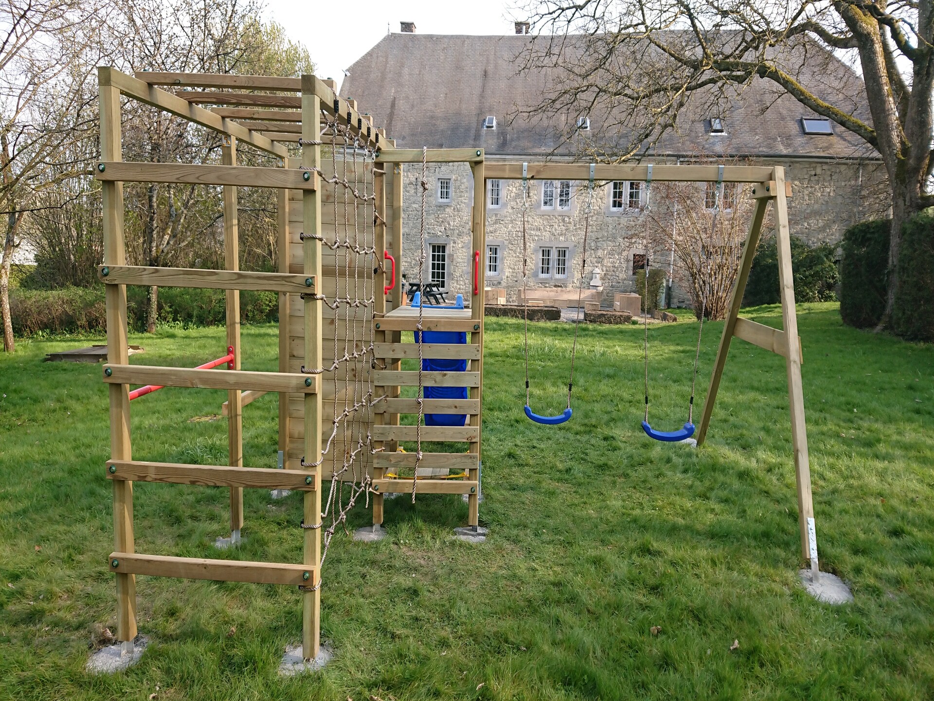 14-persoons wellnessvilla met zwembad in Forrières - foto 32