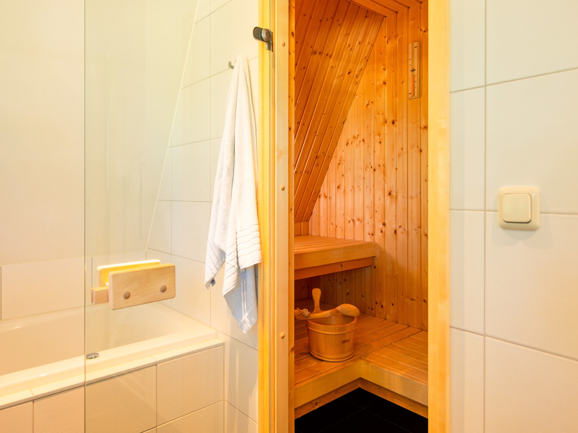Romantisch vakantiehuis met sauna op Hof van Salland in Hellendoorn - foto 13