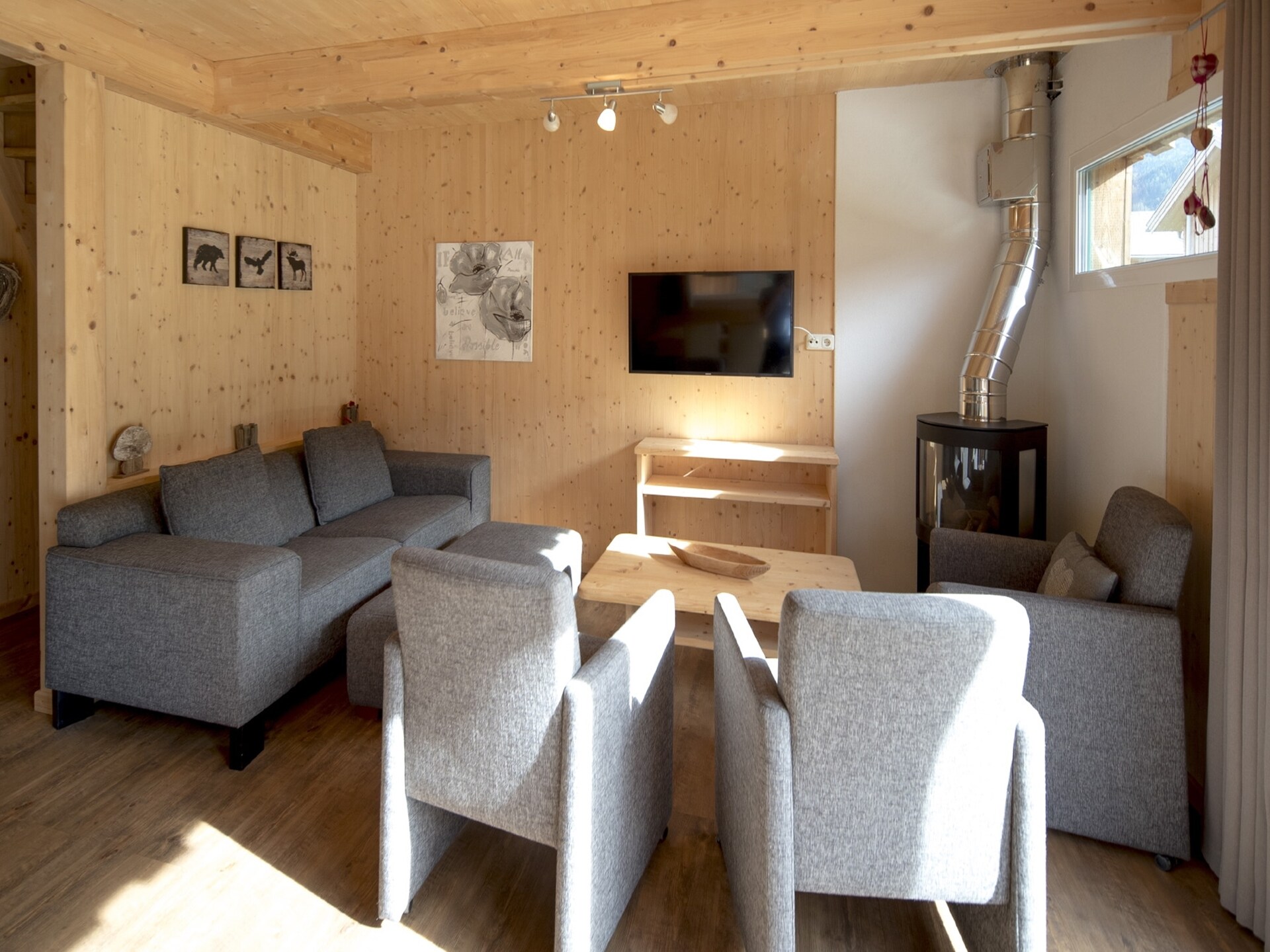Aan de piste: Luxe chalet voor 10 personen in Sankt Georgen · 115 m² - foto 8