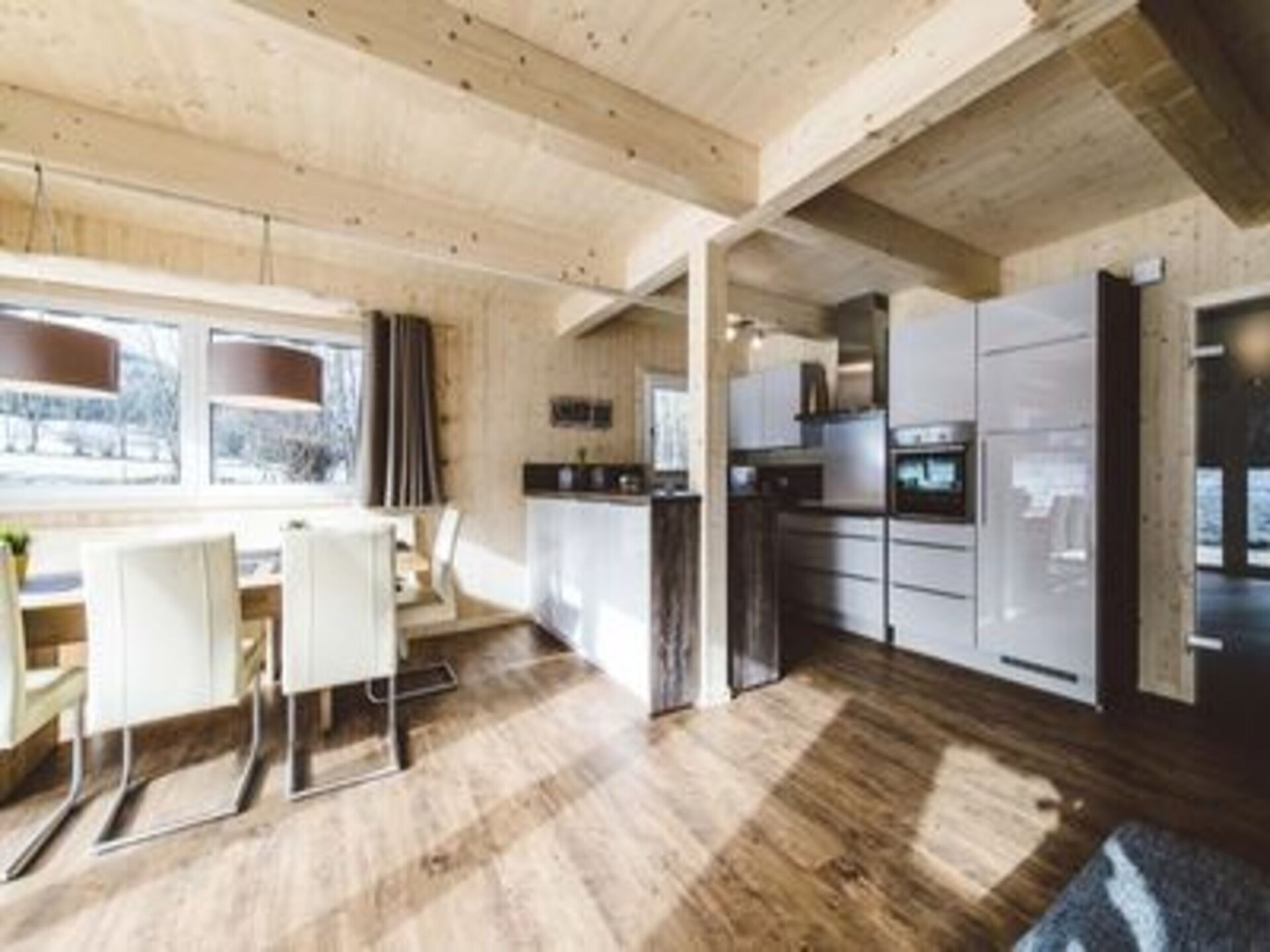 Aan de piste: Luxe chalet voor 10 personen in Sankt Georgen · 115 m² - foto 11